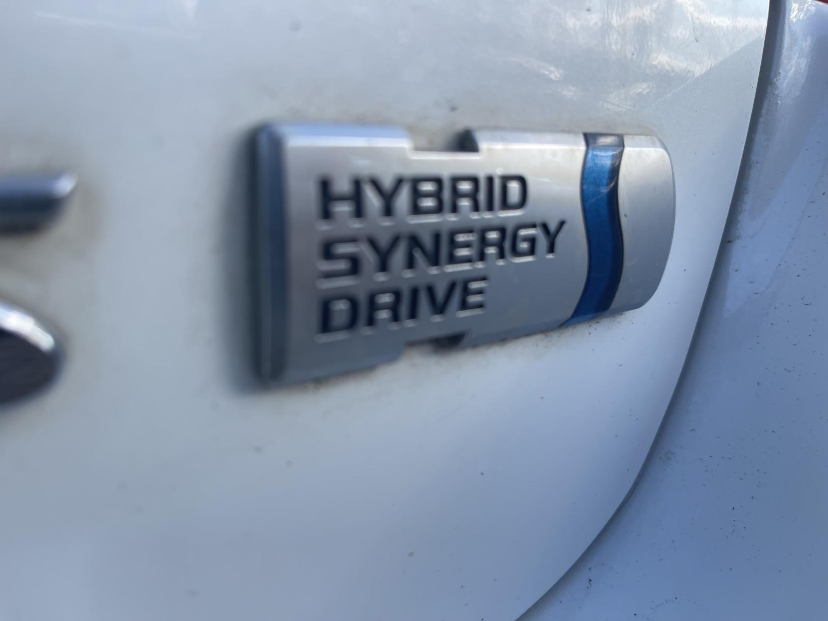 Toyota Auris 1.8 VVT-h T Spirit Hatchback 5dr Petrol Hybrid CVT Euro 5 (s/s) (136 ps)