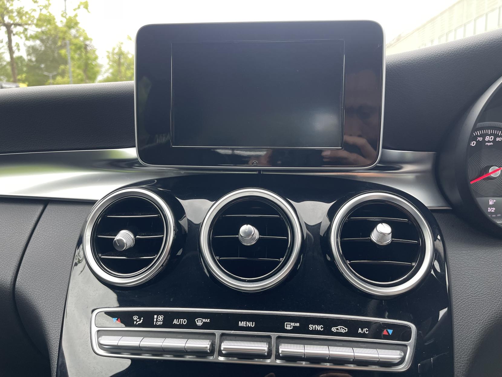 Mercedes-Benz C Class 2.1 C220 BlueTEC SE Saloon 4dr Diesel G-Tronic+ Euro 6 (s/s) (170 ps)
