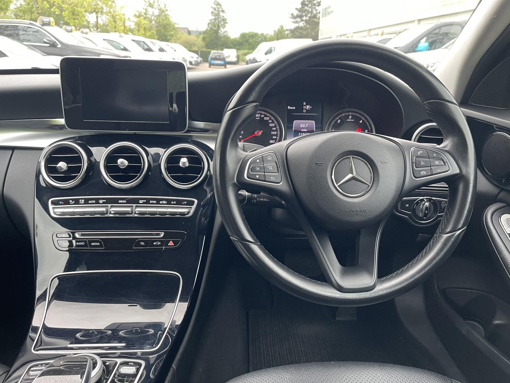 Mercedes-Benz C Class 2.1 C220 BlueTEC SE Saloon 4dr Diesel G-Tronic+ Euro 6 (s/s) (170 ps)