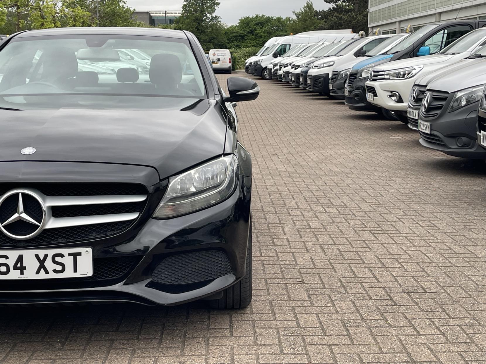 Mercedes-Benz C Class 2.1 C220 BlueTEC SE Saloon 4dr Diesel G-Tronic+ Euro 6 (s/s) (170 ps)