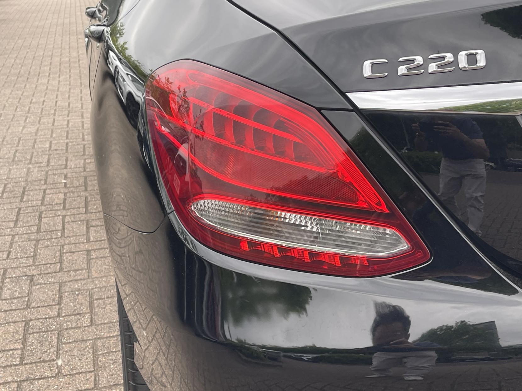 Mercedes-Benz C Class 2.1 C220 BlueTEC SE Saloon 4dr Diesel G-Tronic+ Euro 6 (s/s) (170 ps)