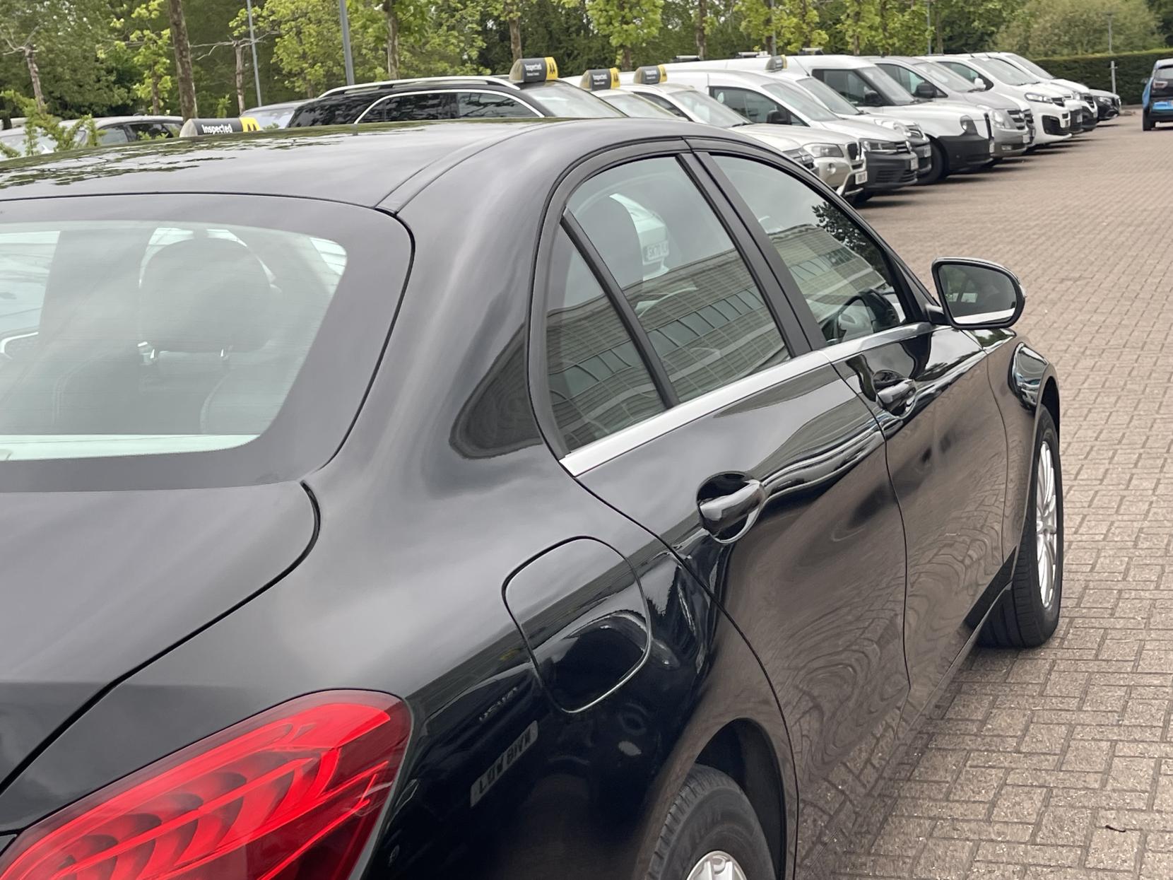 Mercedes-Benz C Class 2.1 C220 BlueTEC SE Saloon 4dr Diesel G-Tronic+ Euro 6 (s/s) (170 ps)