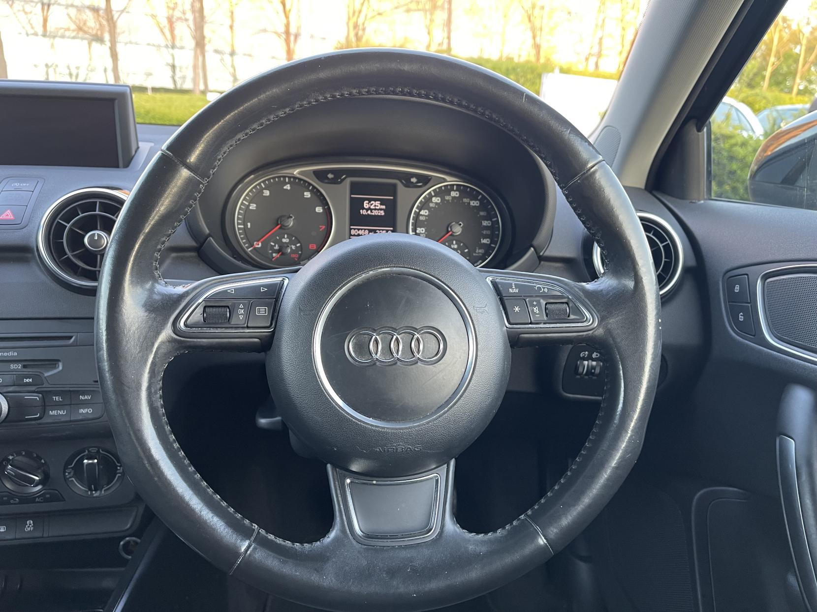 Audi A1 1.4 TFSI Sport Hatchback 3dr Petrol S Tronic Euro 5 (s/s) (122 ps)