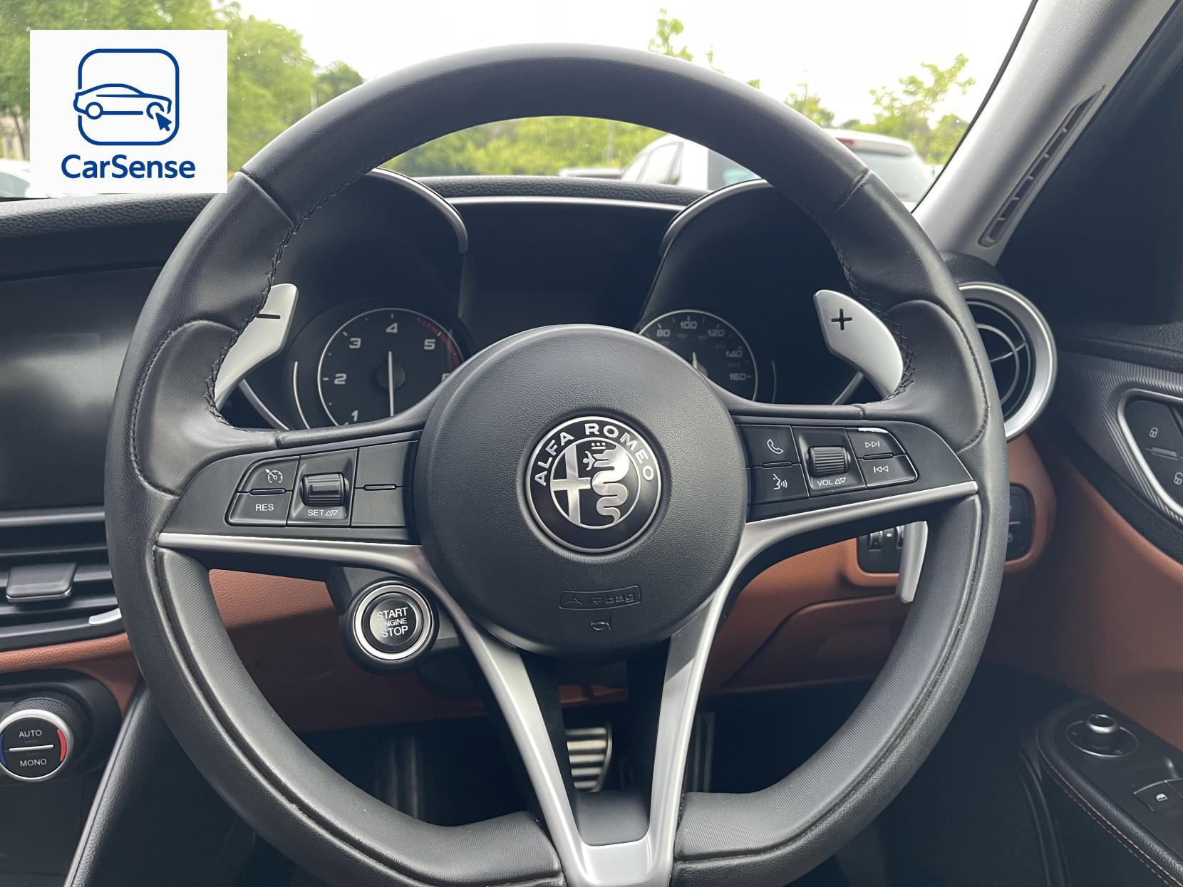 Alfa Romeo Giulia 2.2 TD Super Saloon 4dr Diesel Auto Euro 6 (s/s) (180 ps)