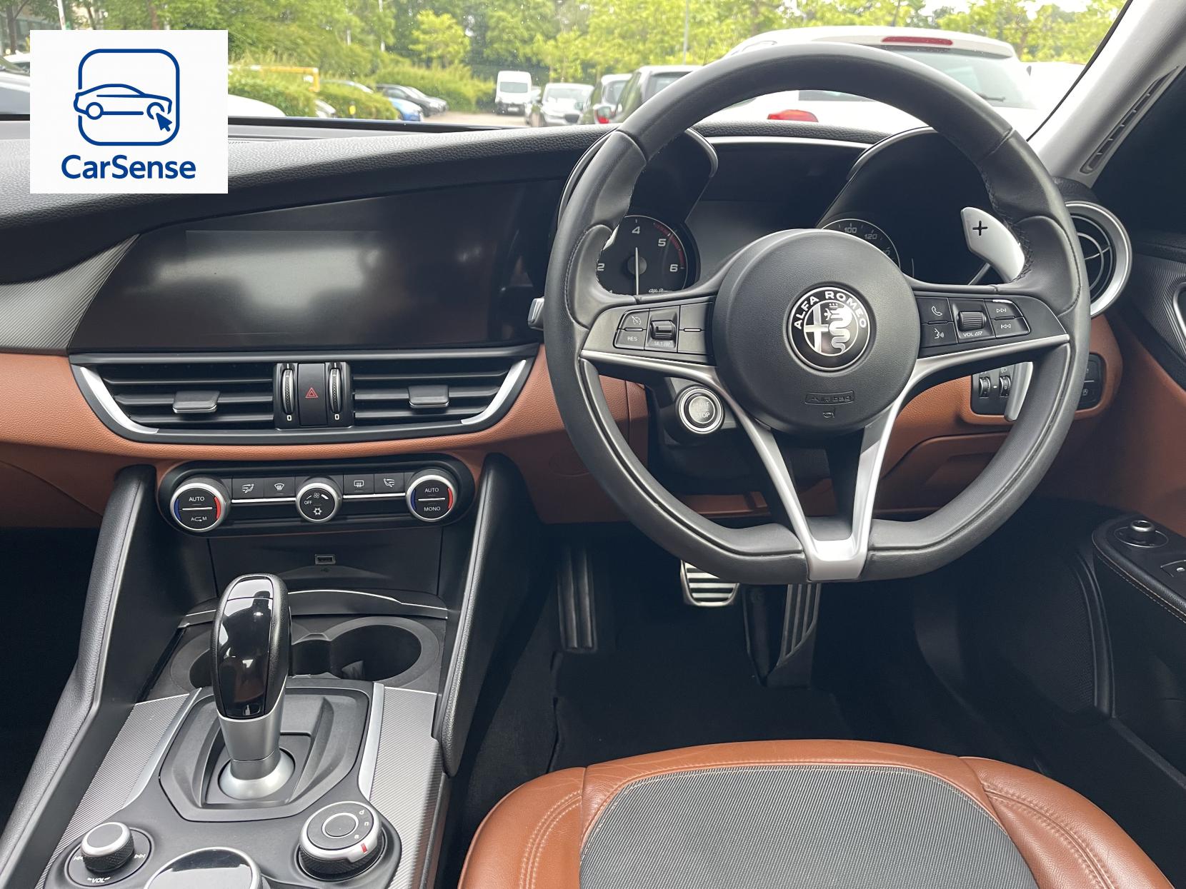 Alfa Romeo Giulia 2.2 TD Super Saloon 4dr Diesel Auto Euro 6 (s/s) (180 ps)