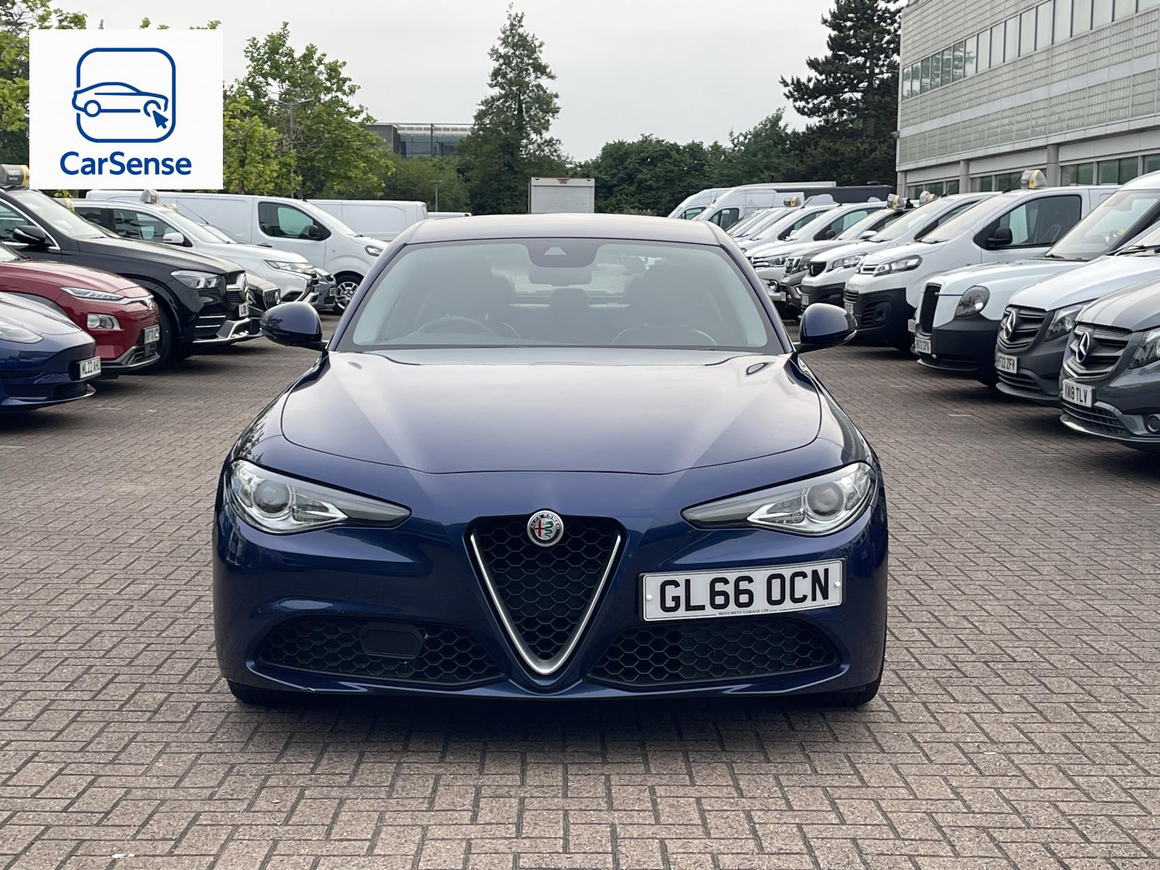 Alfa Romeo Giulia 2.2 TD Super Saloon 4dr Diesel Auto Euro 6 (s/s) (180 ps)