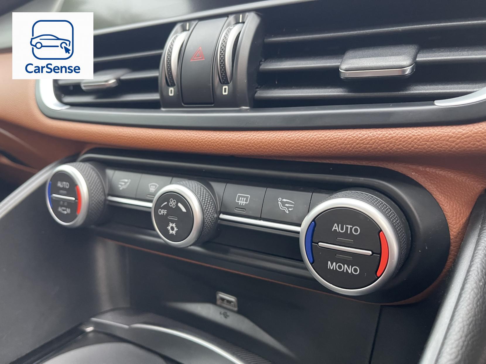 Alfa Romeo Giulia 2.2 TD Super Saloon 4dr Diesel Auto Euro 6 (s/s) (180 ps)