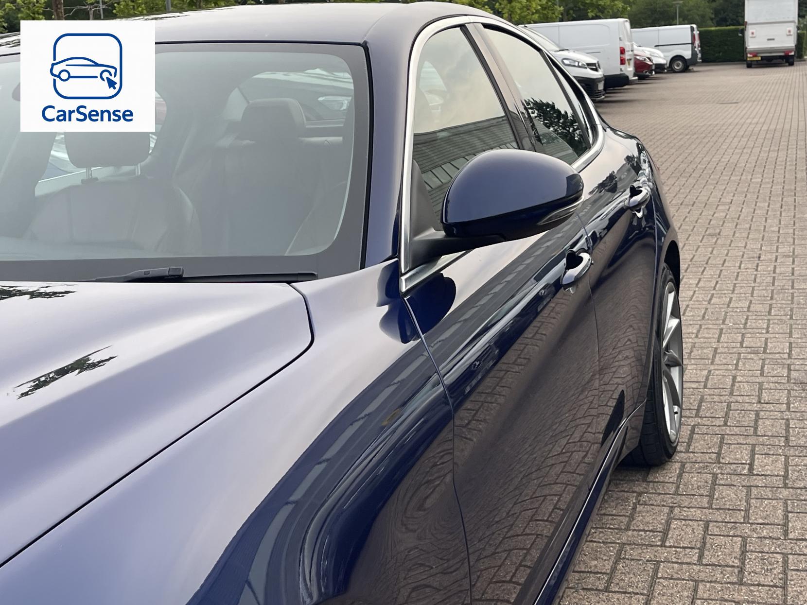 Alfa Romeo Giulia 2.2 TD Super Saloon 4dr Diesel Auto Euro 6 (s/s) (180 ps)