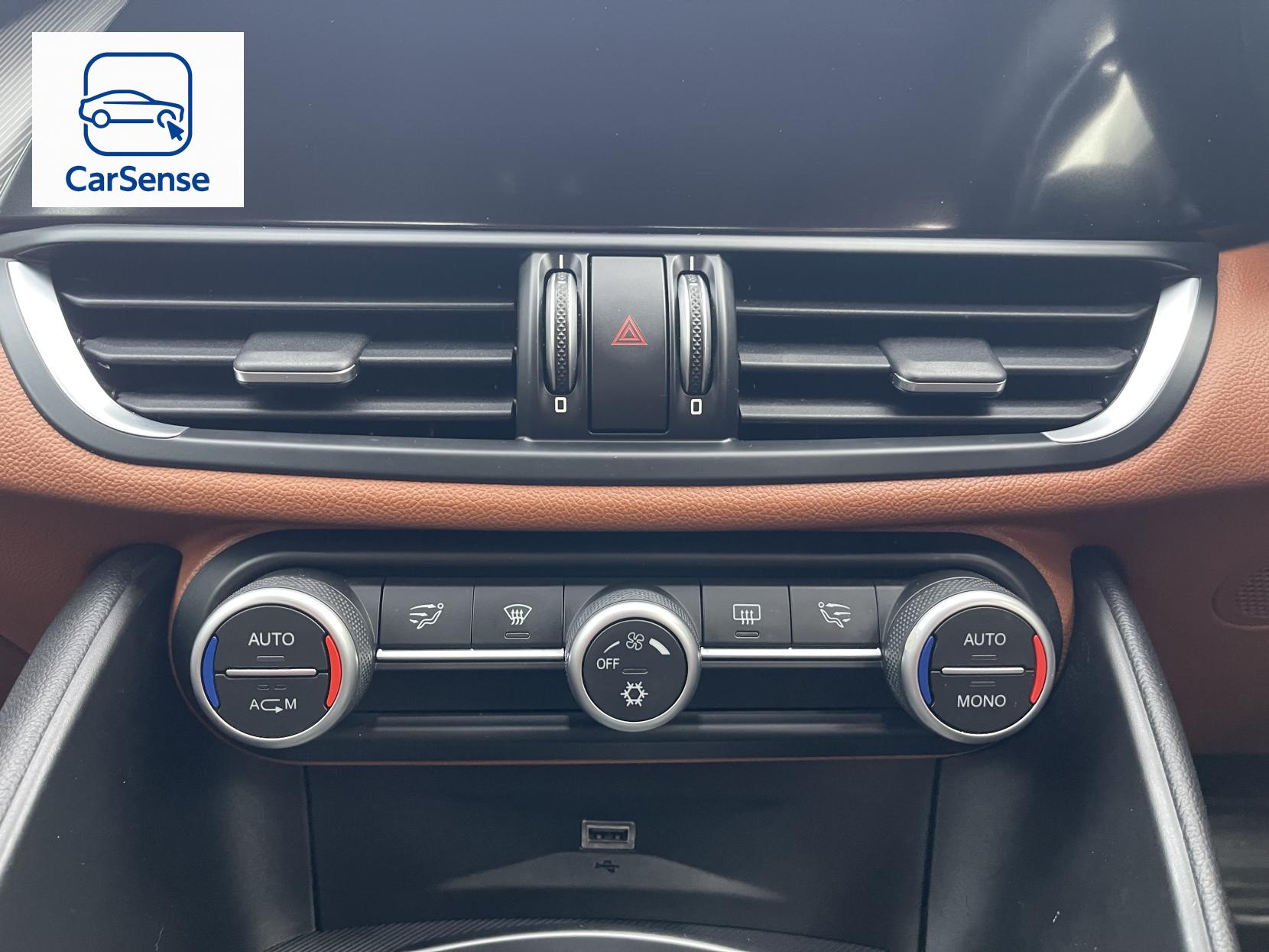 Alfa Romeo Giulia 2.2 TD Super Saloon 4dr Diesel Auto Euro 6 (s/s) (180 ps)