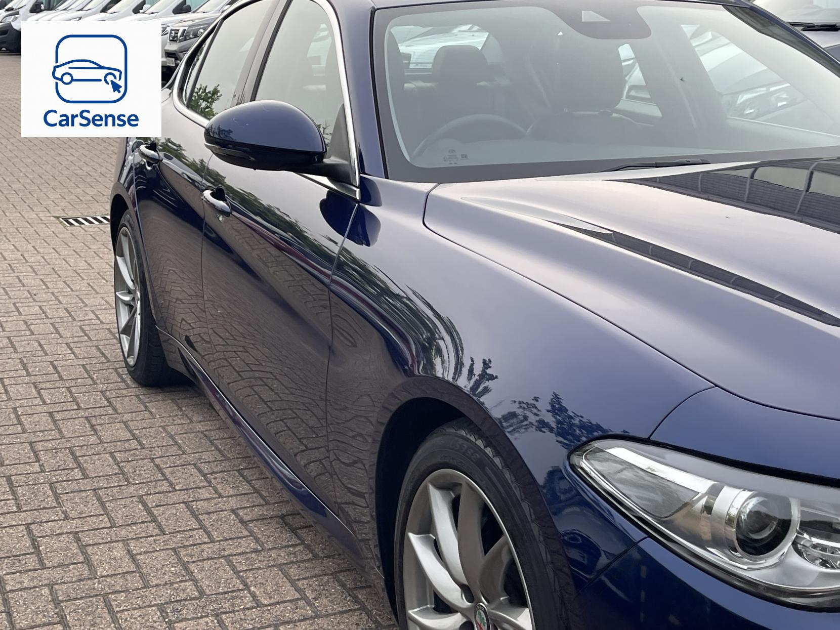 Alfa Romeo Giulia 2.2 TD Super Saloon 4dr Diesel Auto Euro 6 (s/s) (180 ps)