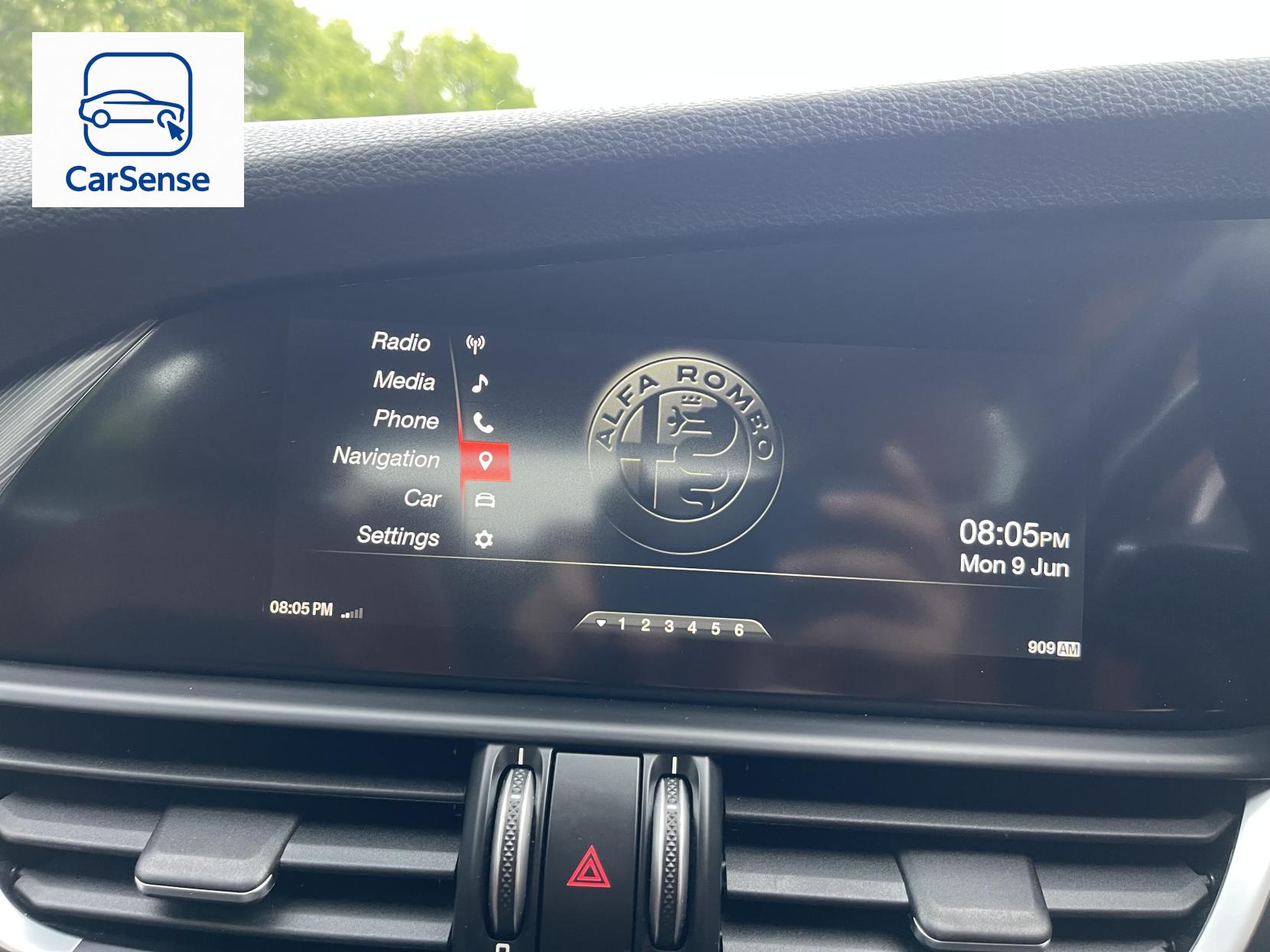 Alfa Romeo Giulia 2.2 TD Super Saloon 4dr Diesel Auto Euro 6 (s/s) (180 ps)