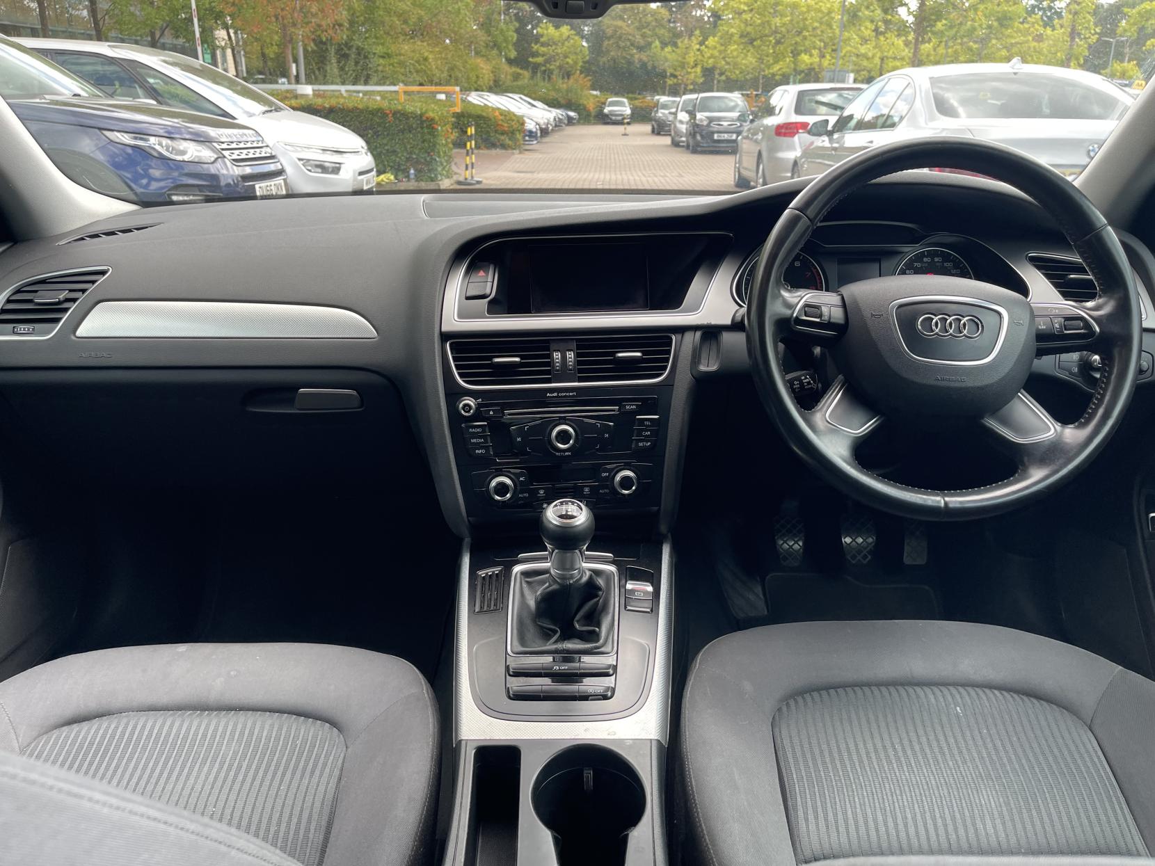 Audi A4 1.8 TFSI SE Saloon 4dr Petrol Manual Euro 5 (s/s) (120 ps)