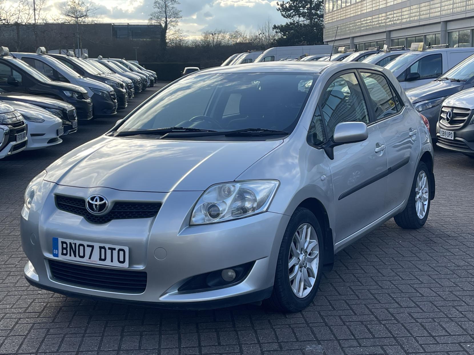 Toyota Auris 1.6 TR Hatchback 5dr Petrol Multimode (161 g/km, 124 bhp)