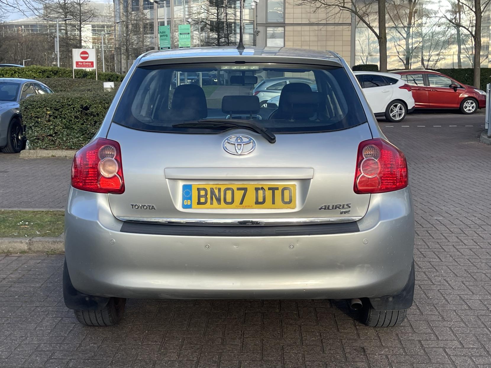 Toyota Auris 1.6 TR Hatchback 5dr Petrol Multimode (161 g/km, 124 bhp)