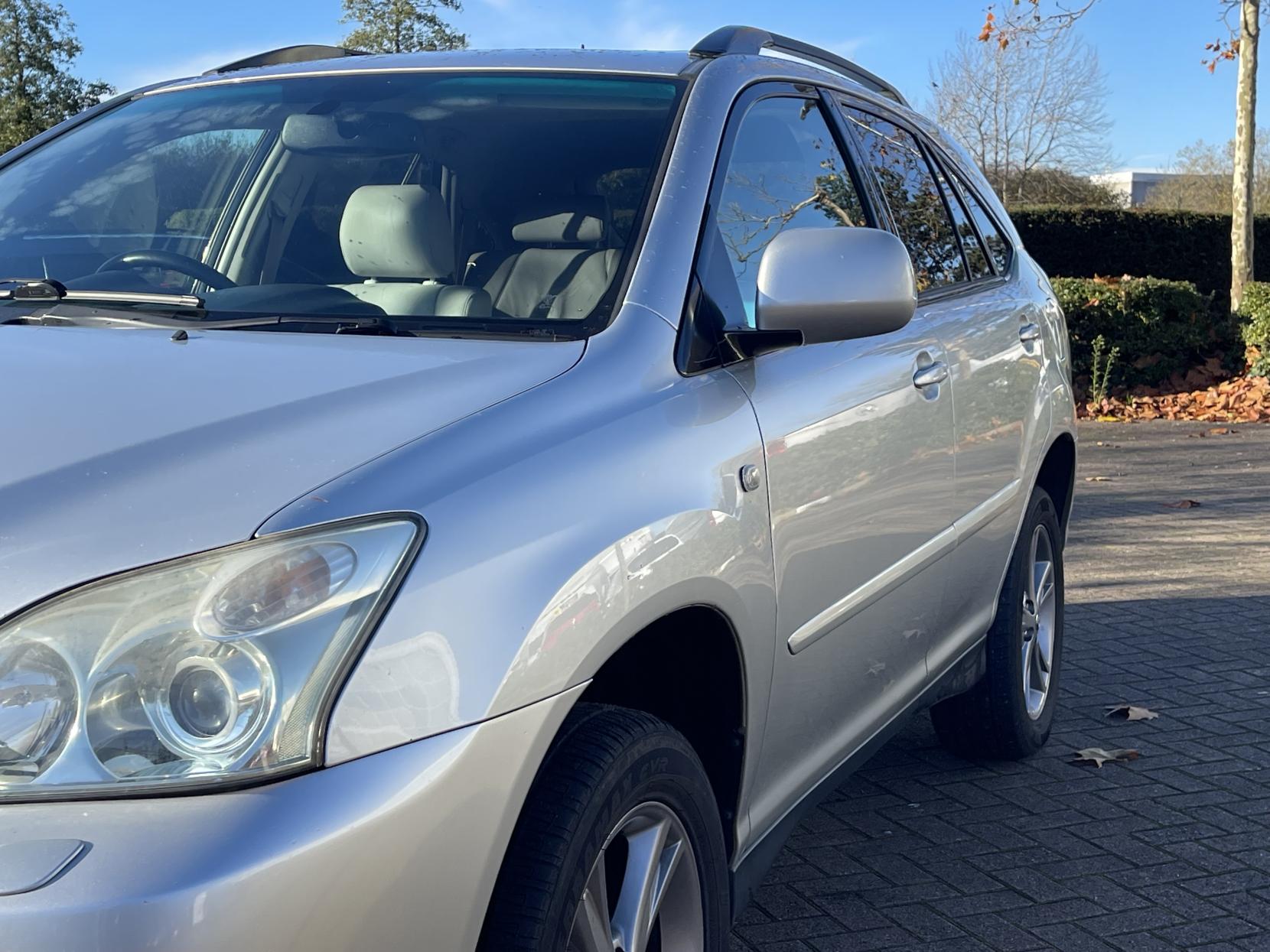 Lexus RX 3.3 400h SE SUV 5dr Petrol Hybrid CVT (192 g/km, 208 bhp)