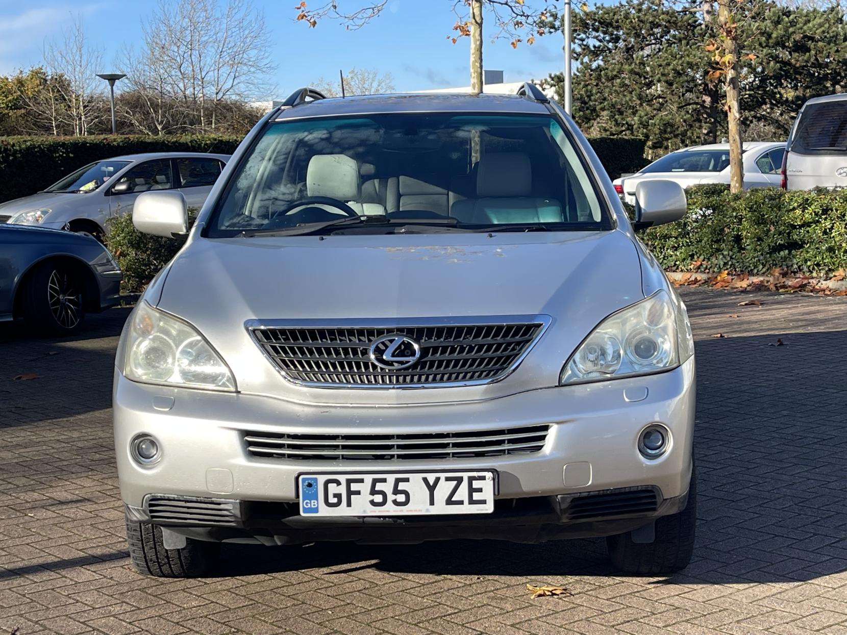 Lexus RX 3.3 400h SE SUV 5dr Petrol Hybrid CVT (192 g/km, 208 bhp)