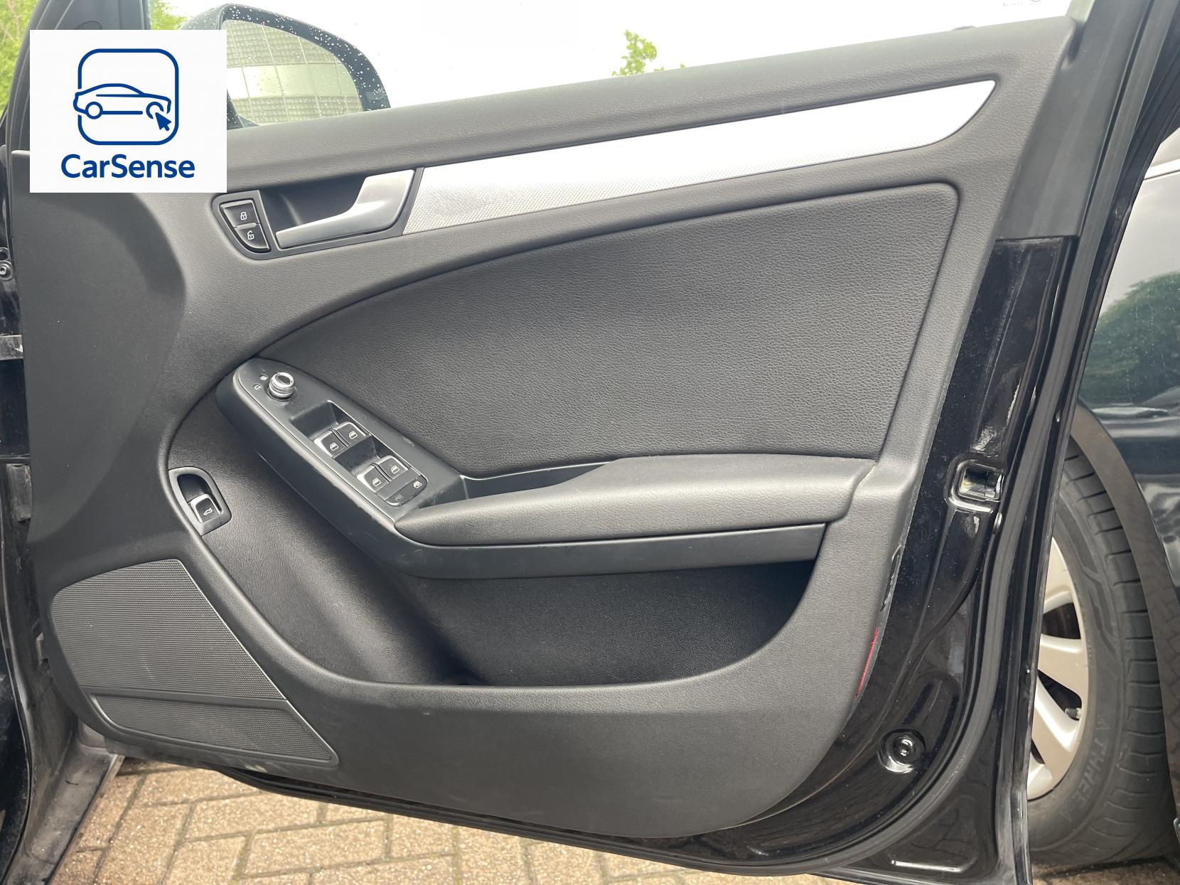 Audi A4 2.0 TDI SE Technik Saloon 4dr Diesel Multitronic Euro 5 (s/s) (143 ps)