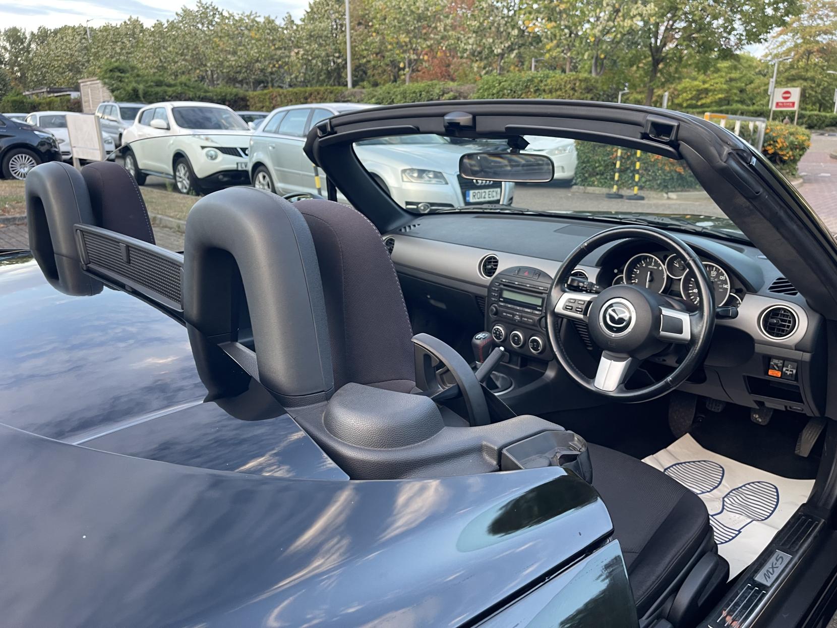 Mazda MX-5 1.8i SE Convertible 2dr Petrol Manual Euro 4 (126 ps)