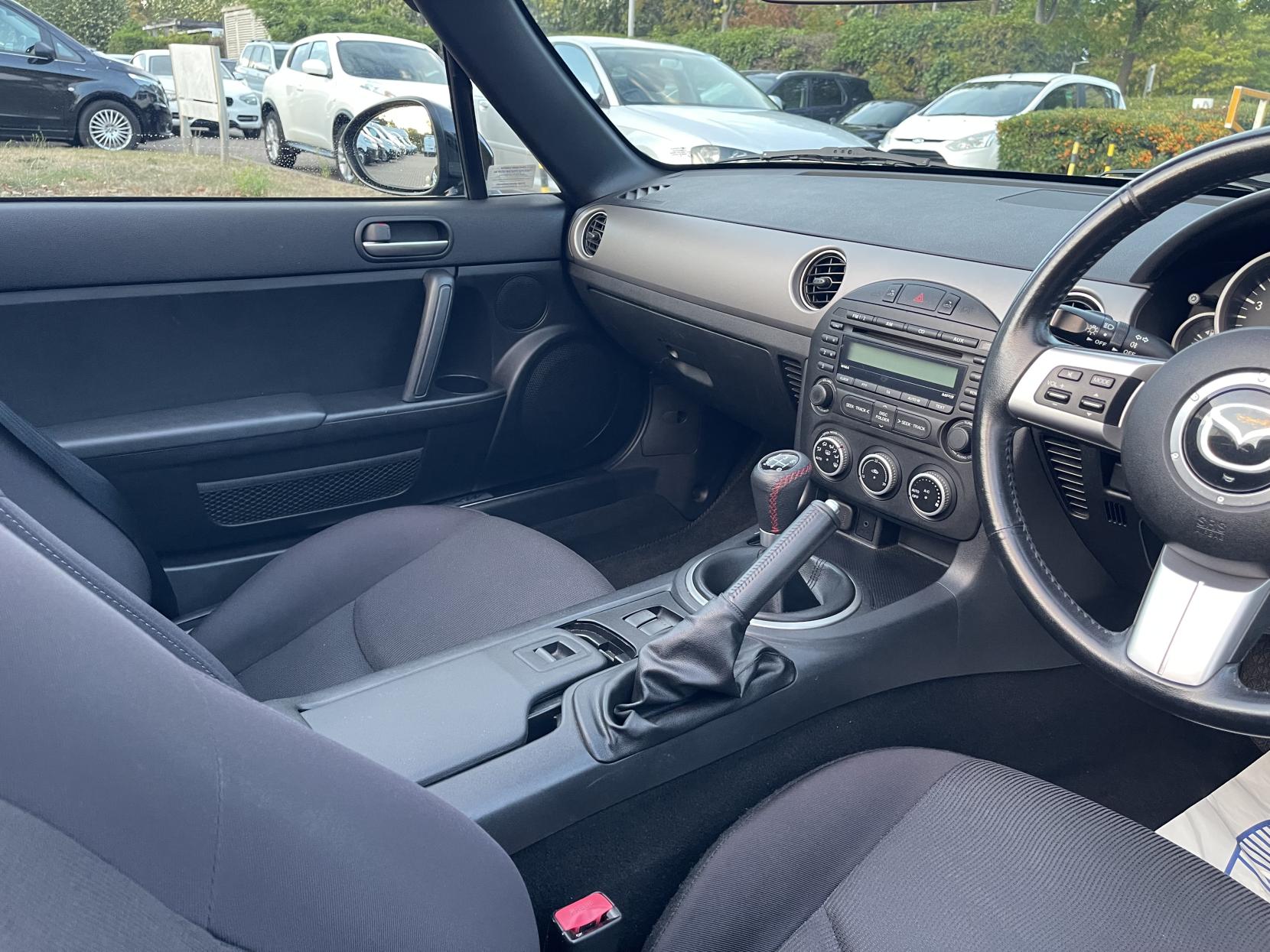Mazda MX-5 1.8i SE Convertible 2dr Petrol Manual Euro 4 (126 ps)