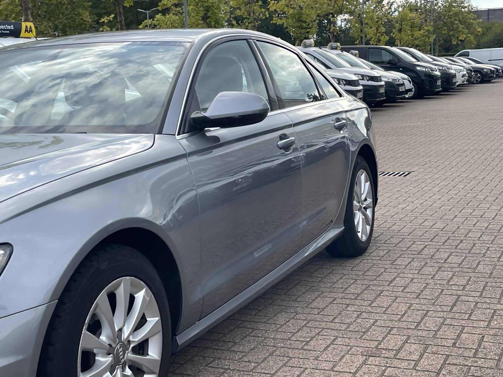Audi A6 Saloon 2.0 TDI ultra SE Saloon 4dr Diesel S Tronic Euro 6 (s/s) (190 ps)