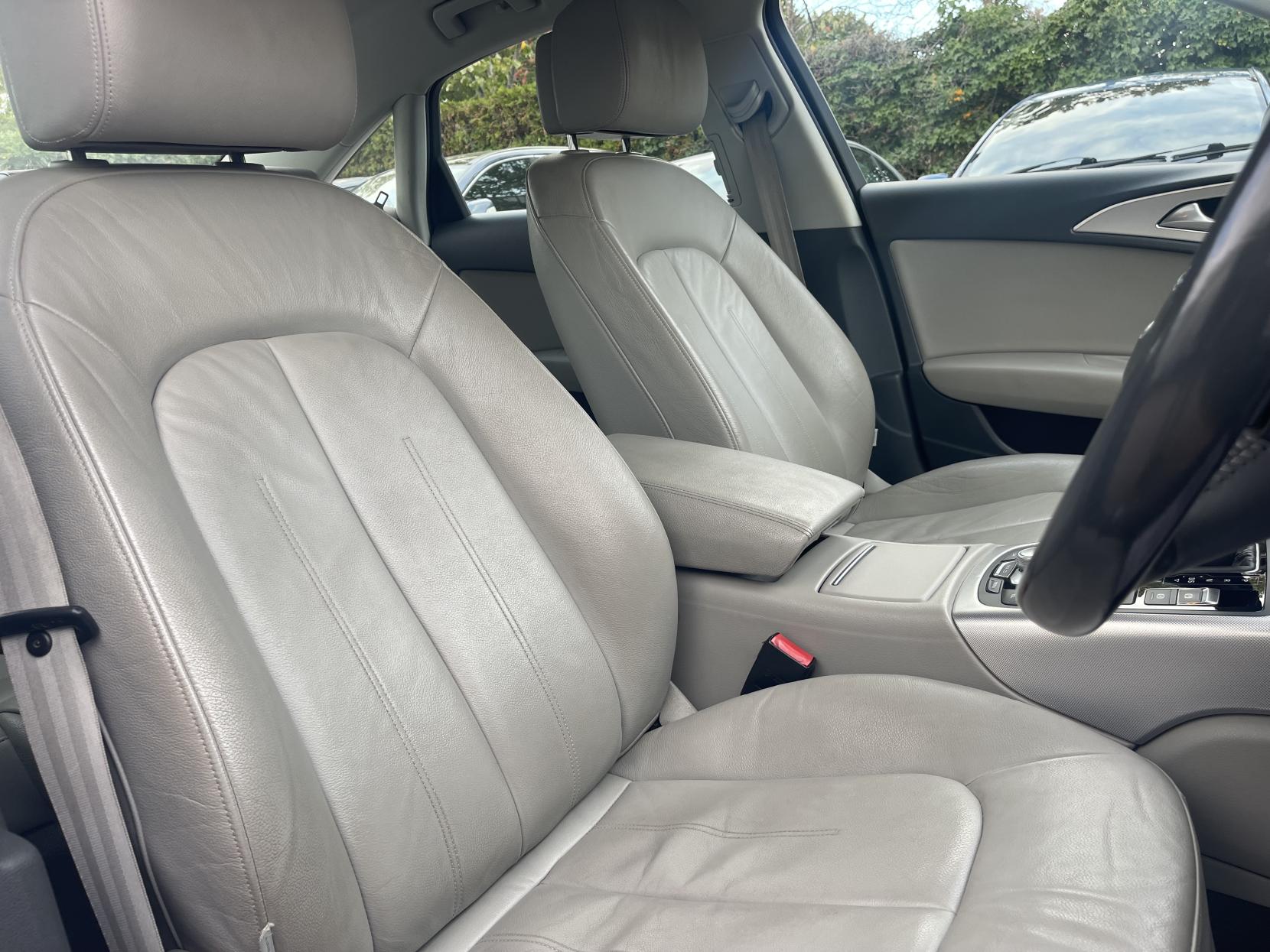 Audi A6 Saloon 2.0 TDI ultra SE Saloon 4dr Diesel S Tronic Euro 6 (s/s) (190 ps)