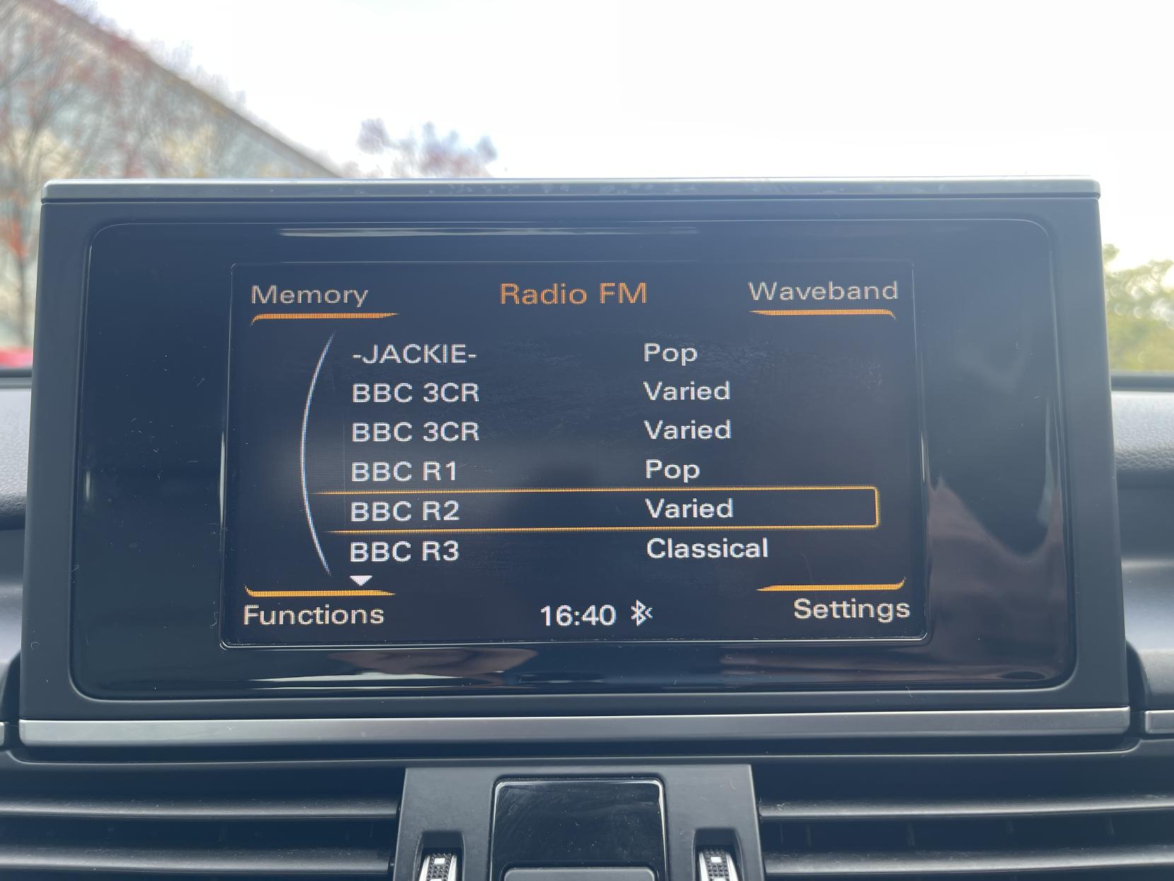 Audi A6 Saloon 2.0 TDI ultra SE Saloon 4dr Diesel S Tronic Euro 6 (s/s) (190 ps)