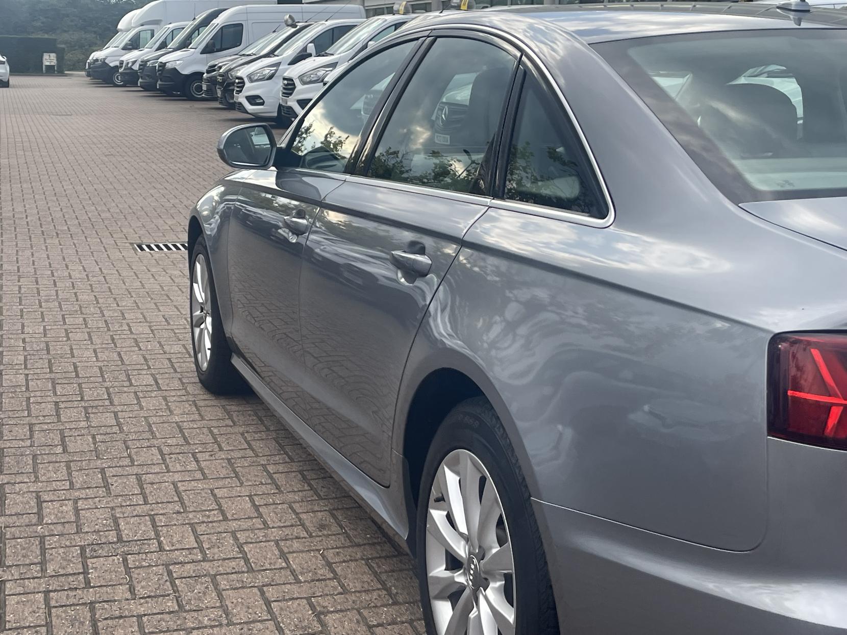 Audi A6 Saloon 2.0 TDI ultra SE Saloon 4dr Diesel S Tronic Euro 6 (s/s) (190 ps)
