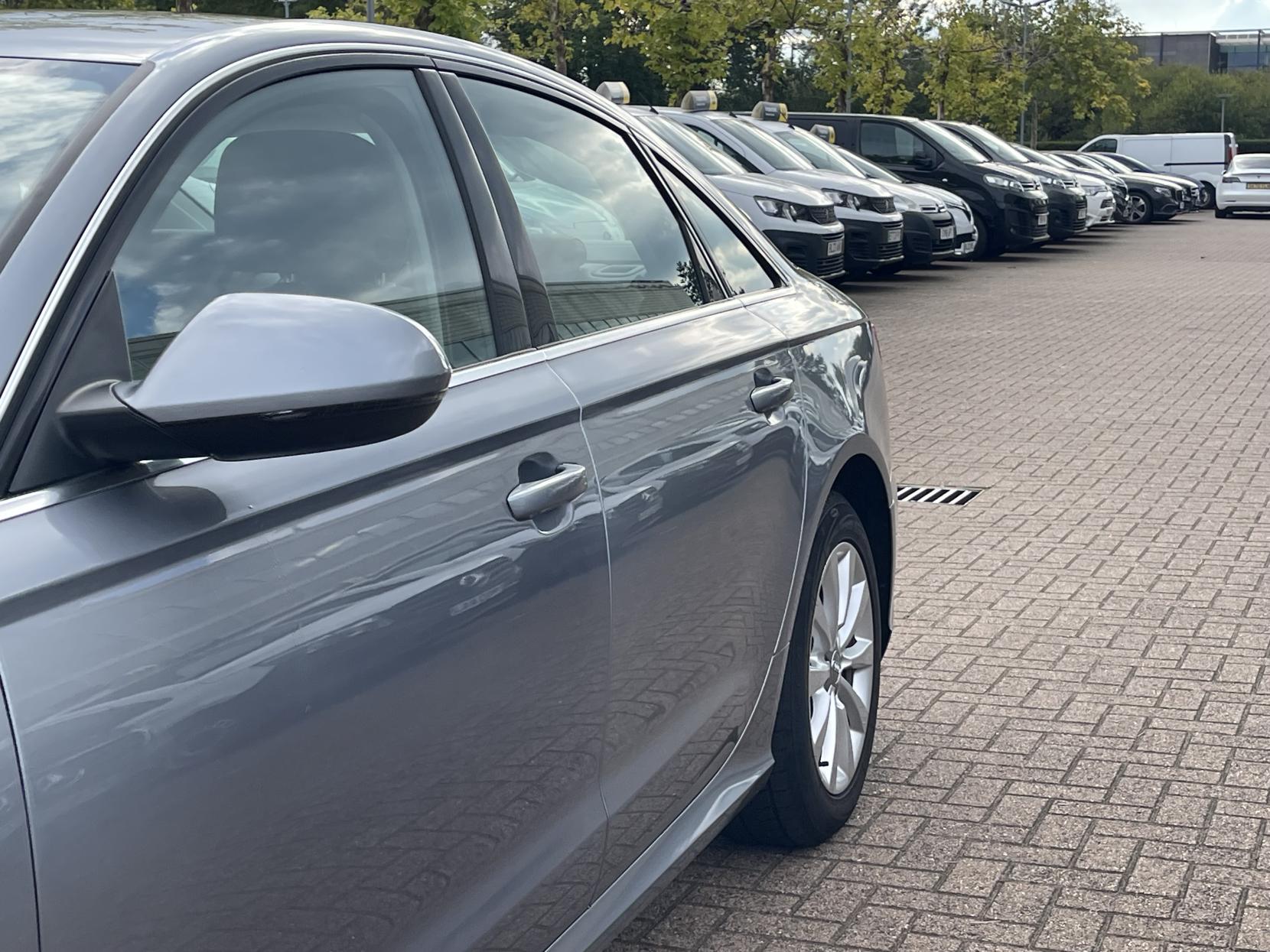 Audi A6 Saloon 2.0 TDI ultra SE Saloon 4dr Diesel S Tronic Euro 6 (s/s) (190 ps)