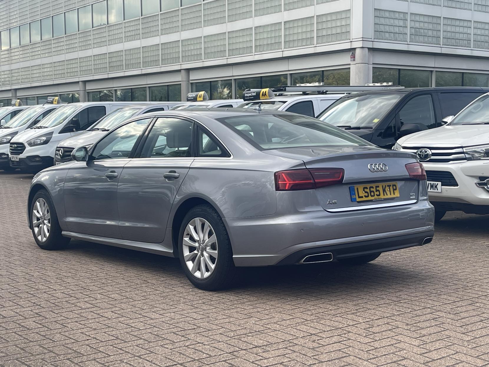 Audi A6 Saloon 2.0 TDI ultra SE Saloon 4dr Diesel S Tronic Euro 6 (s/s) (190 ps)