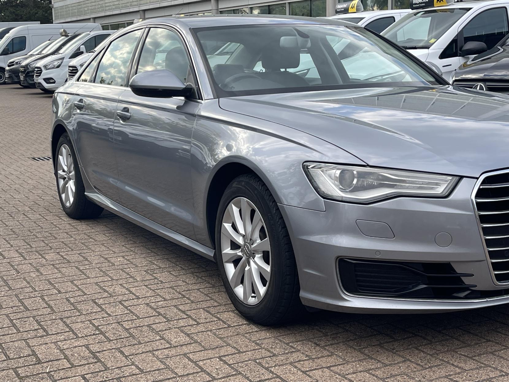 Audi A6 Saloon 2.0 TDI ultra SE Saloon 4dr Diesel S Tronic Euro 6 (s/s) (190 ps)