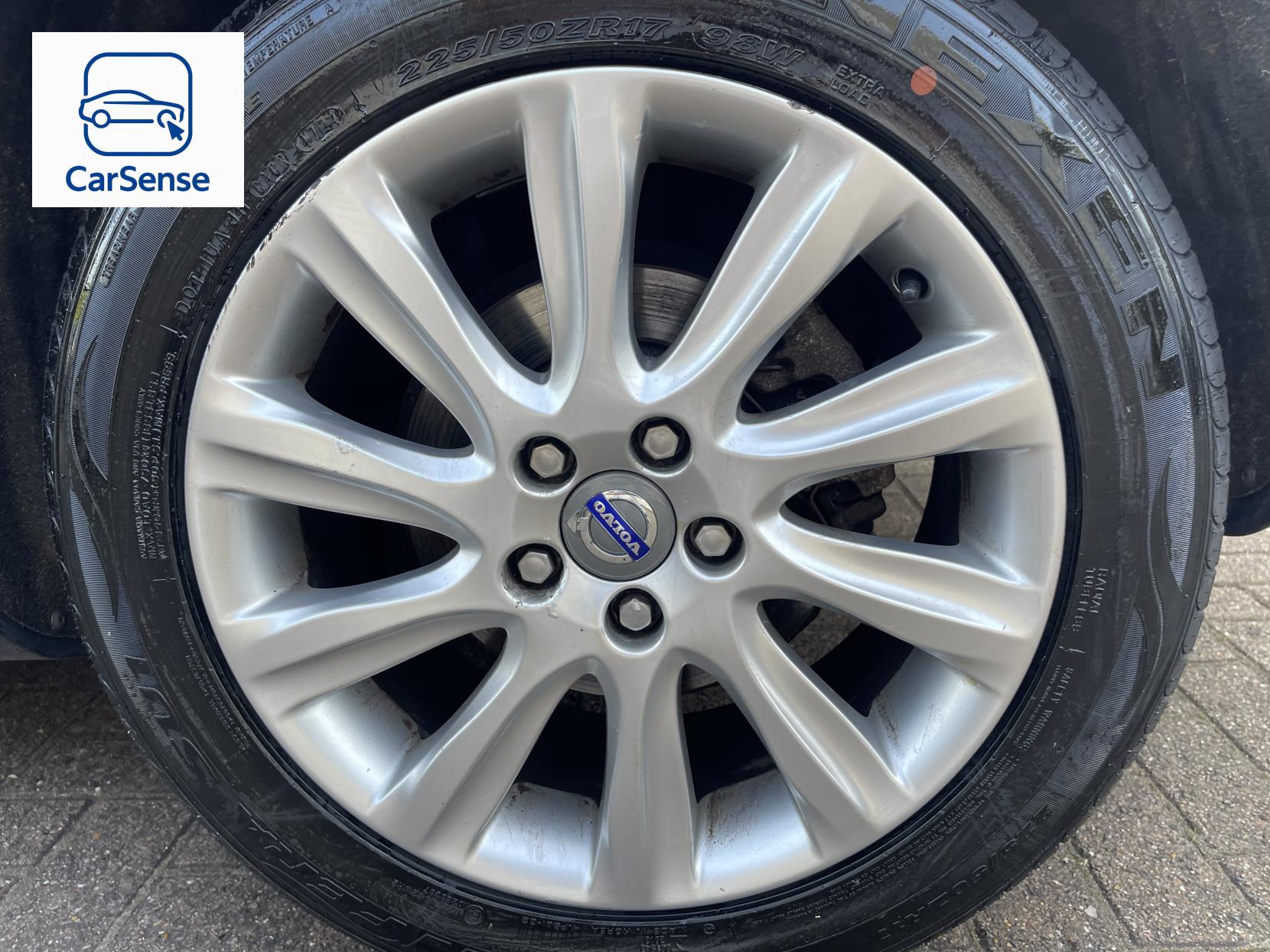 Volvo V40 2.0 D3 SE Lux Nav Hatchback 5dr Diesel Manual Euro 5 (s/s) (150 ps)
