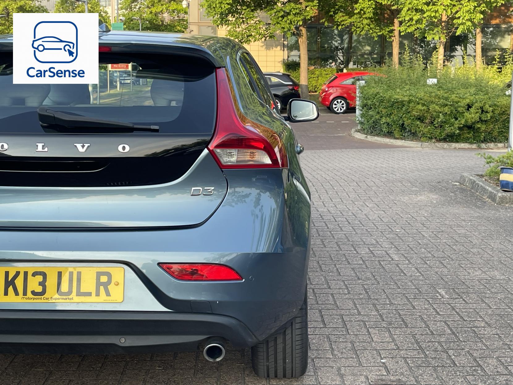 Volvo V40 2.0 D3 SE Lux Nav Hatchback 5dr Diesel Manual Euro 5 (s/s) (150 ps)