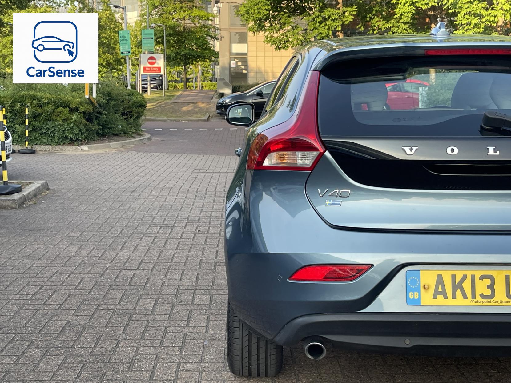 Volvo V40 2.0 D3 SE Lux Nav Hatchback 5dr Diesel Manual Euro 5 (s/s) (150 ps)