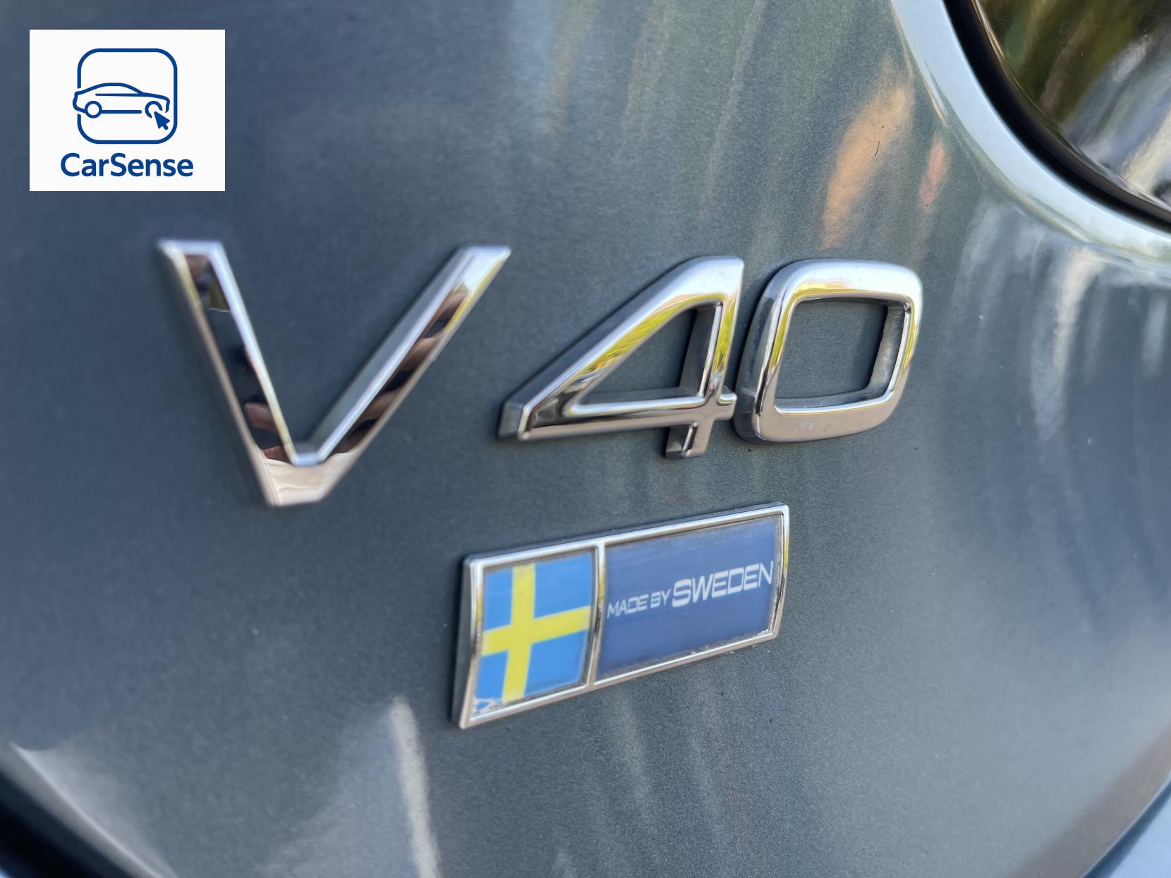 Volvo V40 2.0 D3 SE Lux Nav Hatchback 5dr Diesel Manual Euro 5 (s/s) (150 ps)