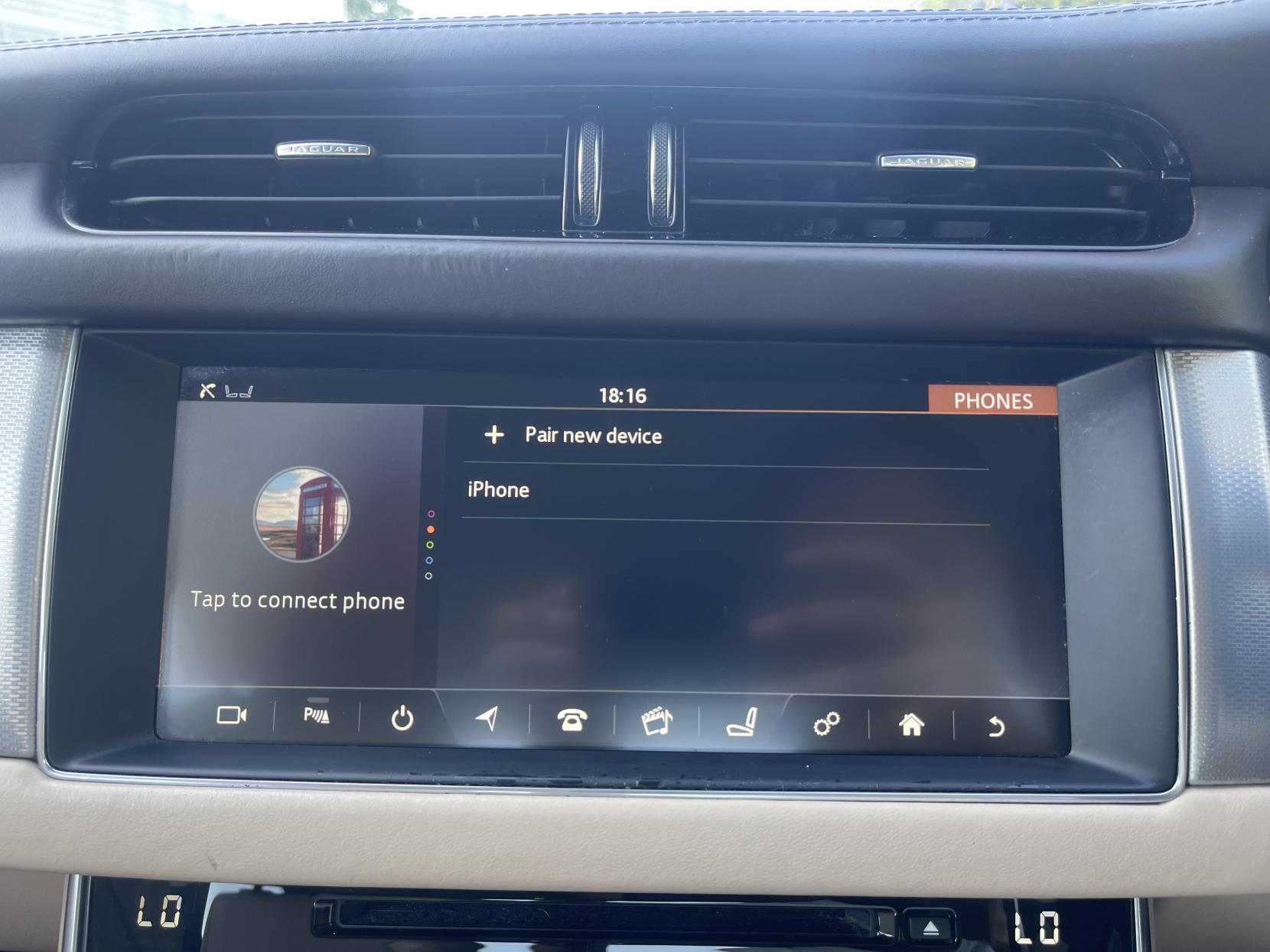 Jaguar XF 2.0d Portfolio Saloon 4dr Diesel Auto Euro 6 (s/s) (180 ps)