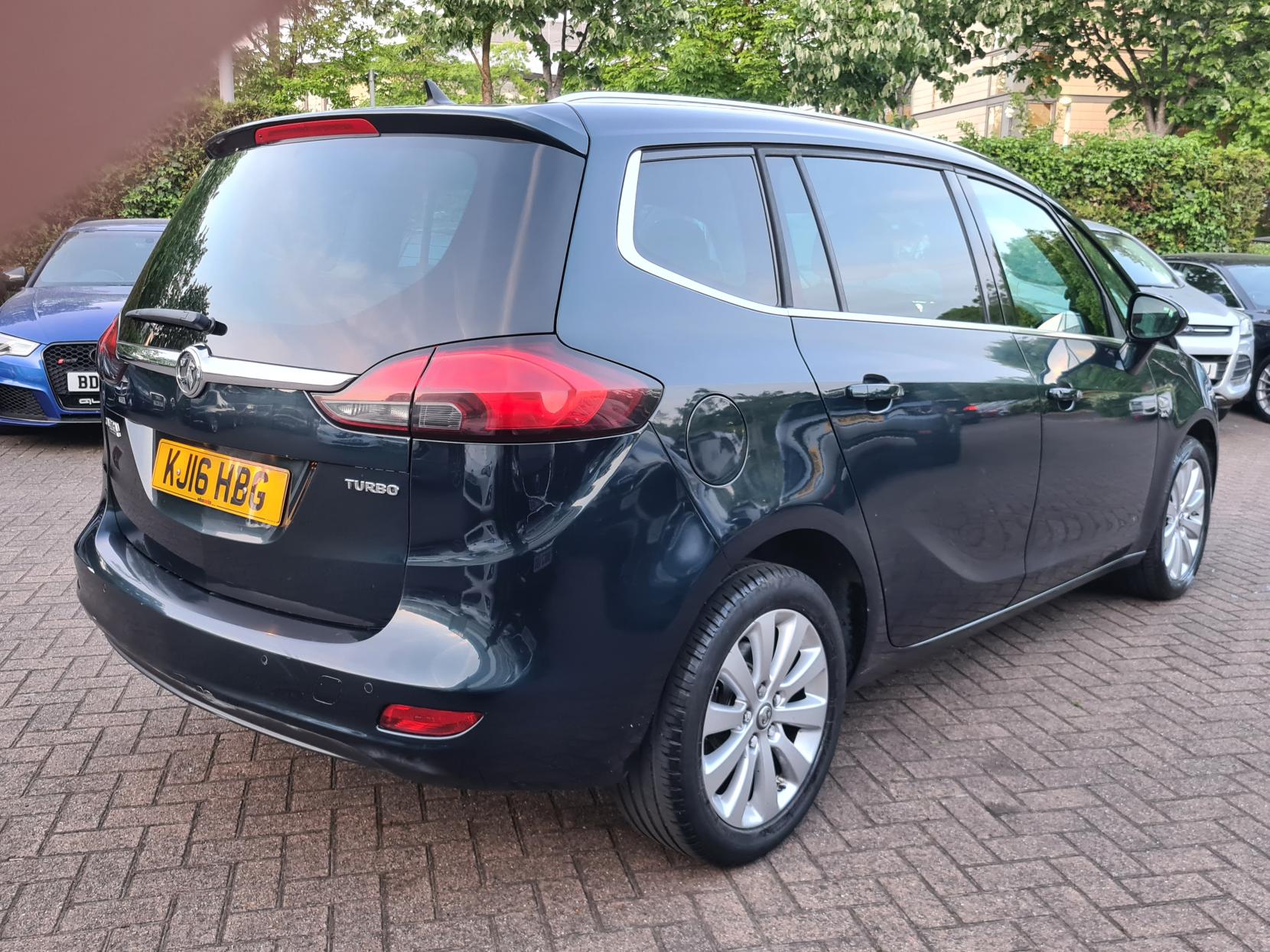 Vauxhall Zafira Tourer 1.4i Turbo Energy MPV 5dr Petrol Auto Euro 6 (140 ps)