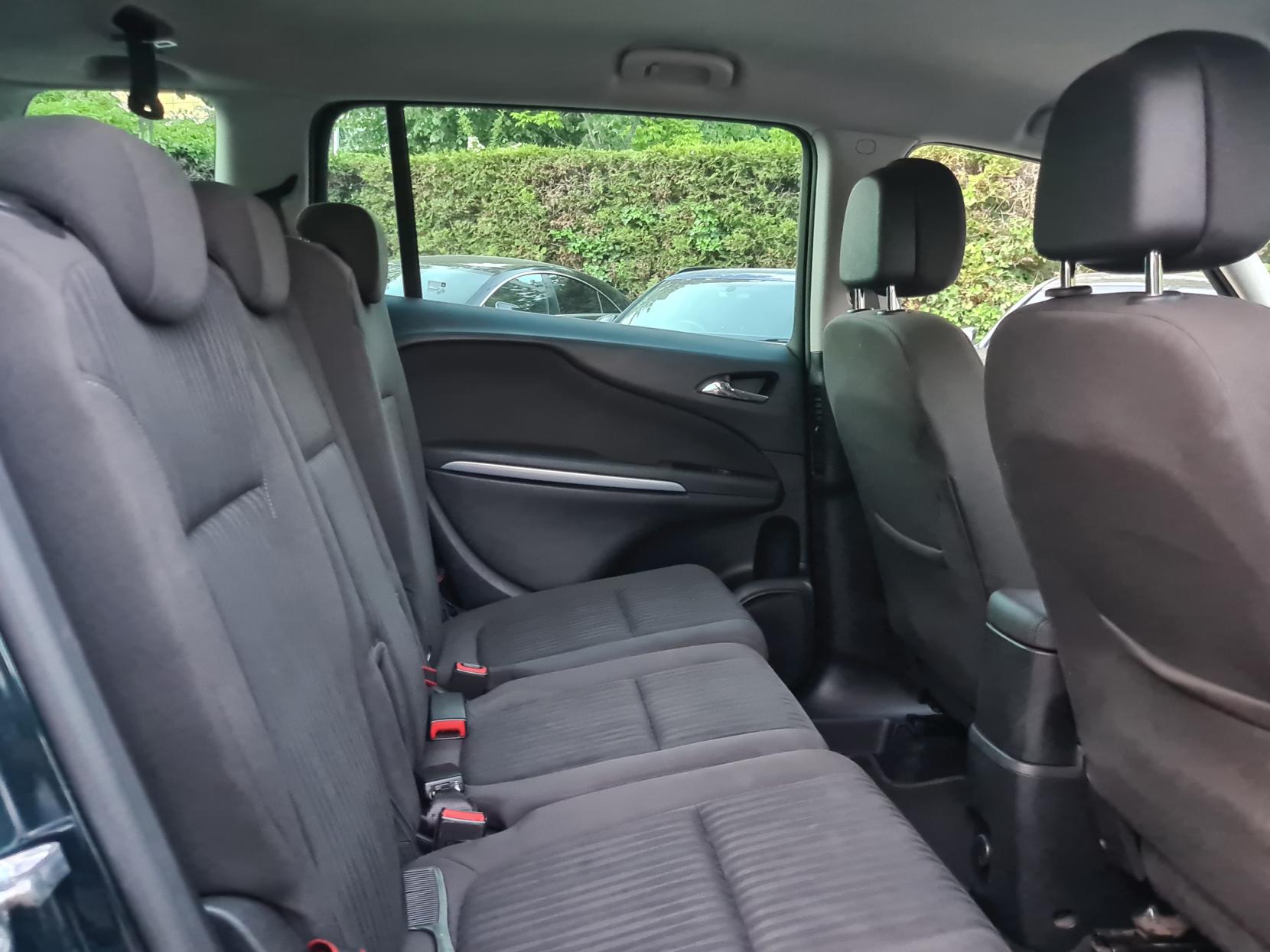 Vauxhall Zafira Tourer 1.4i Turbo Energy MPV 5dr Petrol Auto Euro 6 (140 ps)
