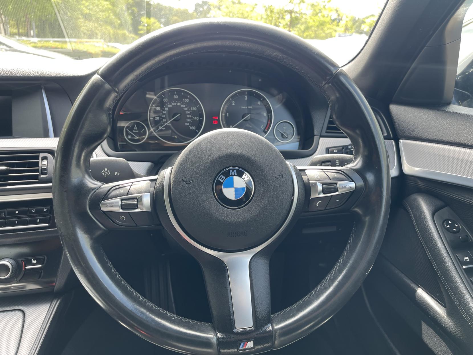 BMW 5 Series 2.0 520d M Sport Saloon 4dr Diesel Auto Euro 6 (s/s) (184 ps)