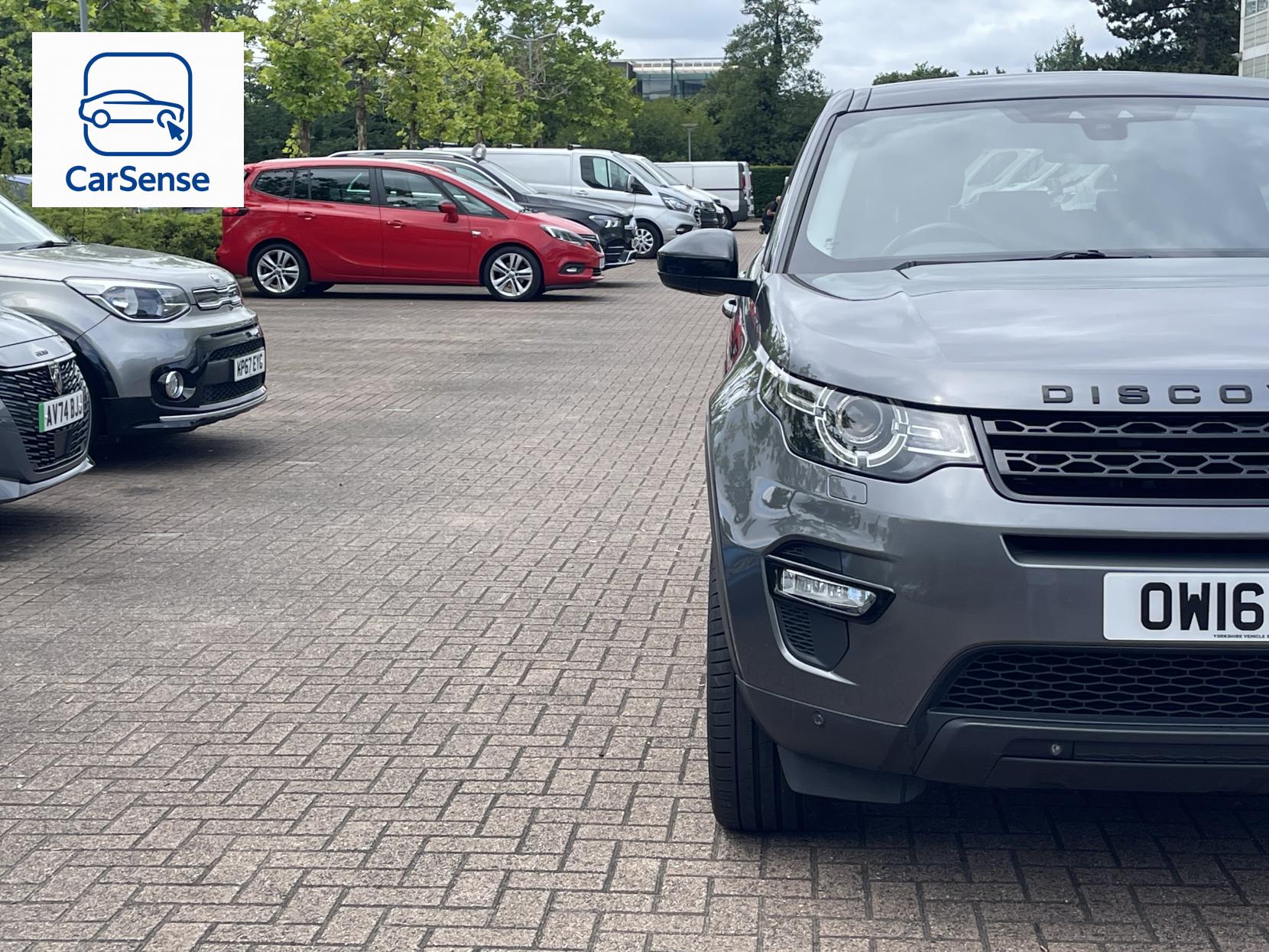 Land Rover Discovery Sport 2.0 TD4 HSE Black SUV 5dr Diesel Auto 4WD Euro 6 (s/s) (180 ps)