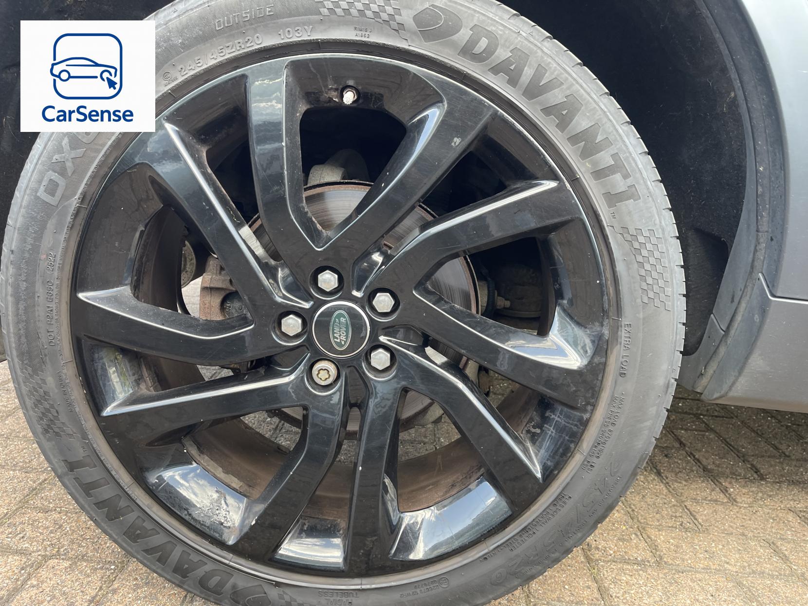 Land Rover Discovery Sport 2.0 TD4 HSE Black SUV 5dr Diesel Auto 4WD Euro 6 (s/s) (180 ps)