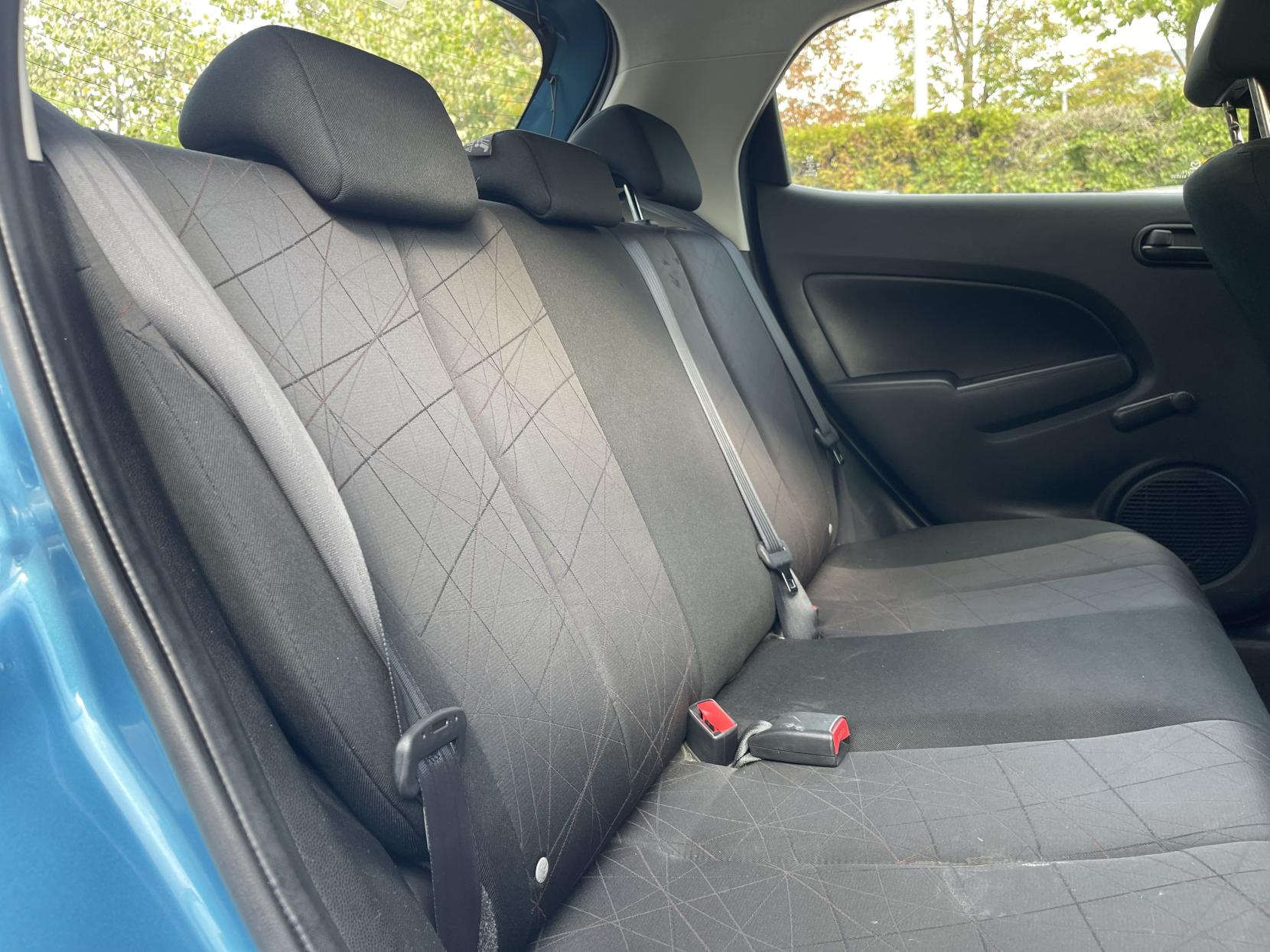 Mazda Mazda2 1.3 TS Hatchback 5dr Petrol Manual Euro 5 (a/c) (75 ps)