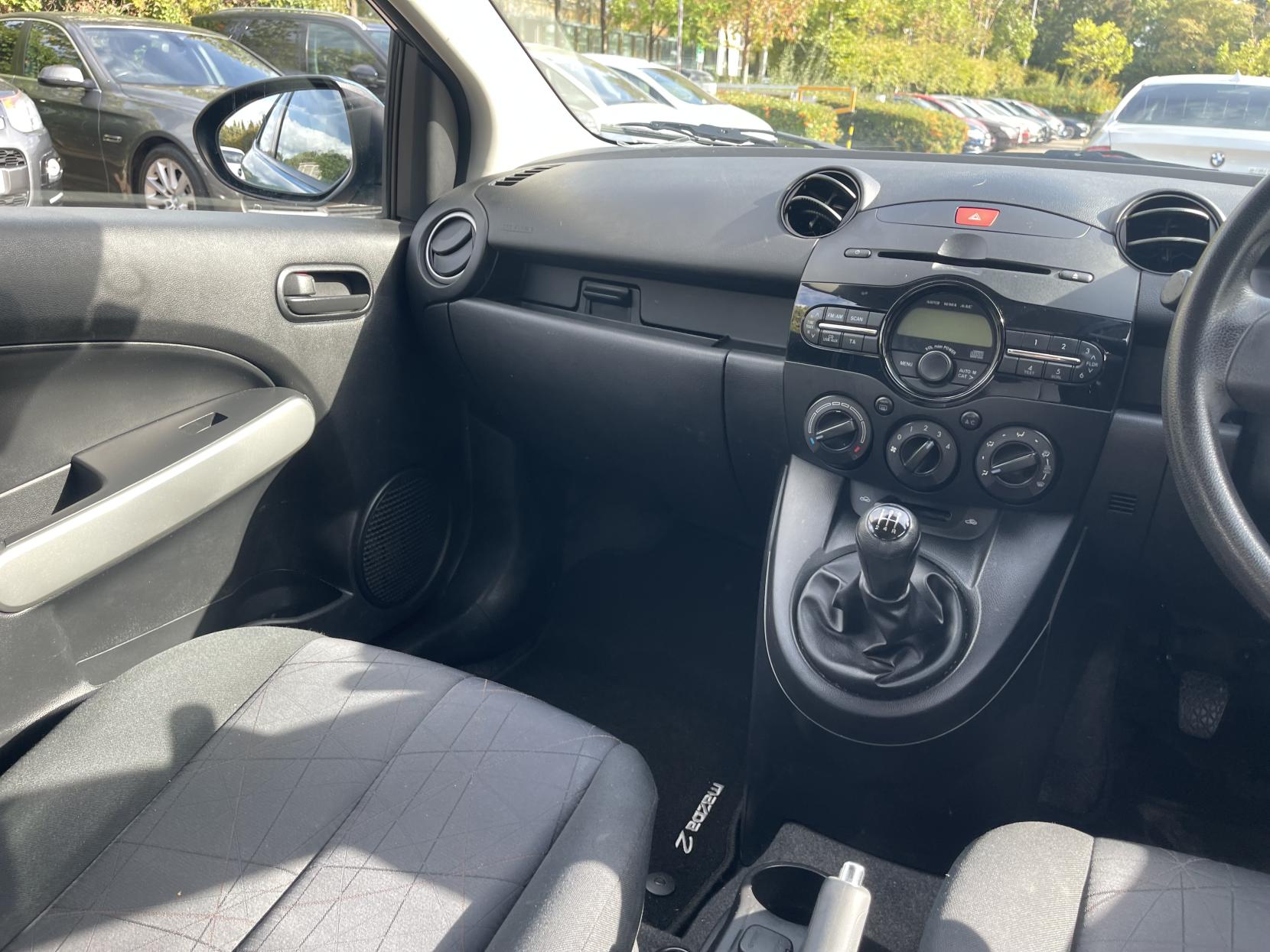 Mazda Mazda2 1.3 TS Hatchback 5dr Petrol Manual Euro 5 (a/c) (75 ps)