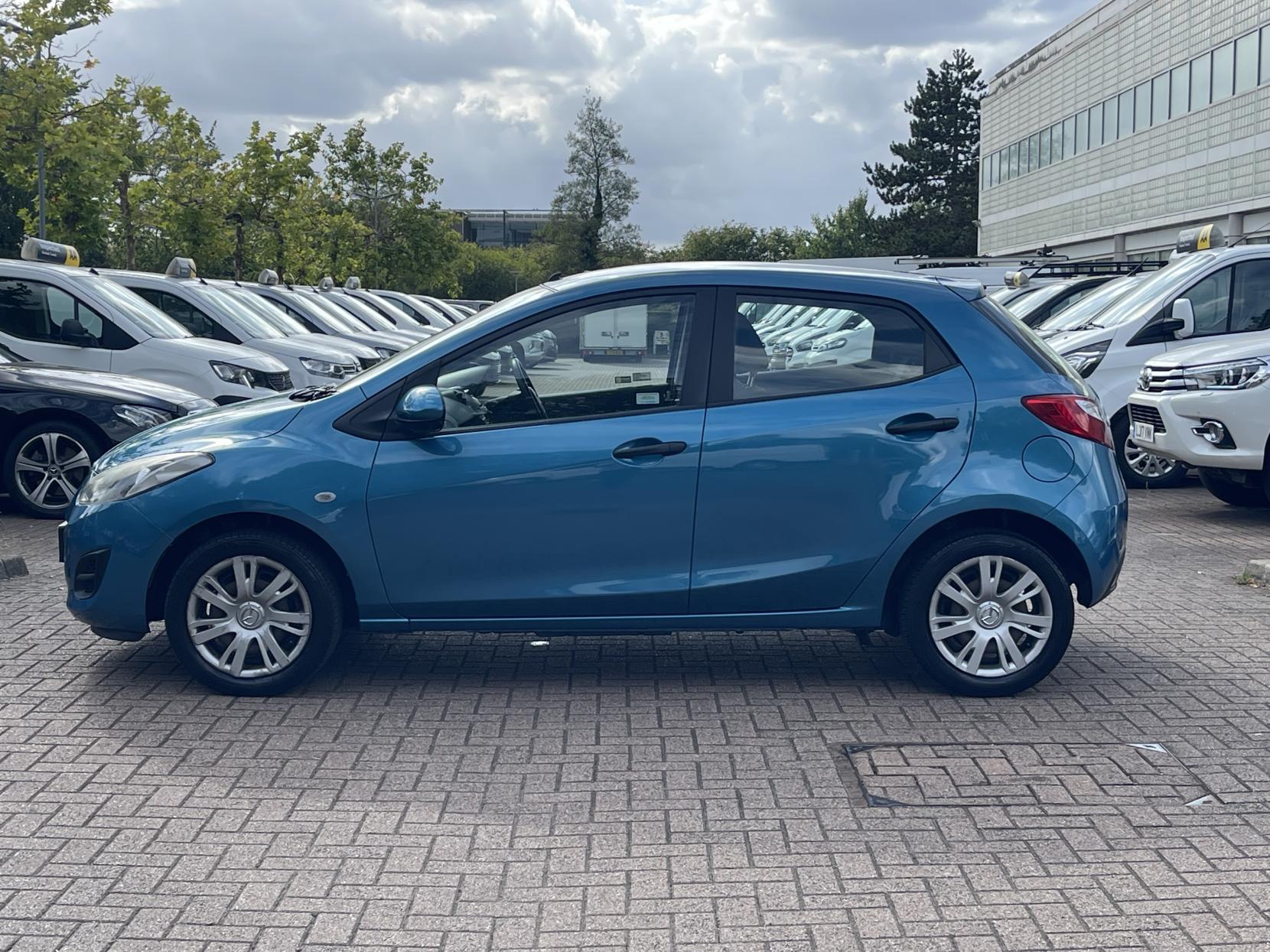 Mazda Mazda2 1.3 TS Hatchback 5dr Petrol Manual Euro 5 (a/c) (75 ps)