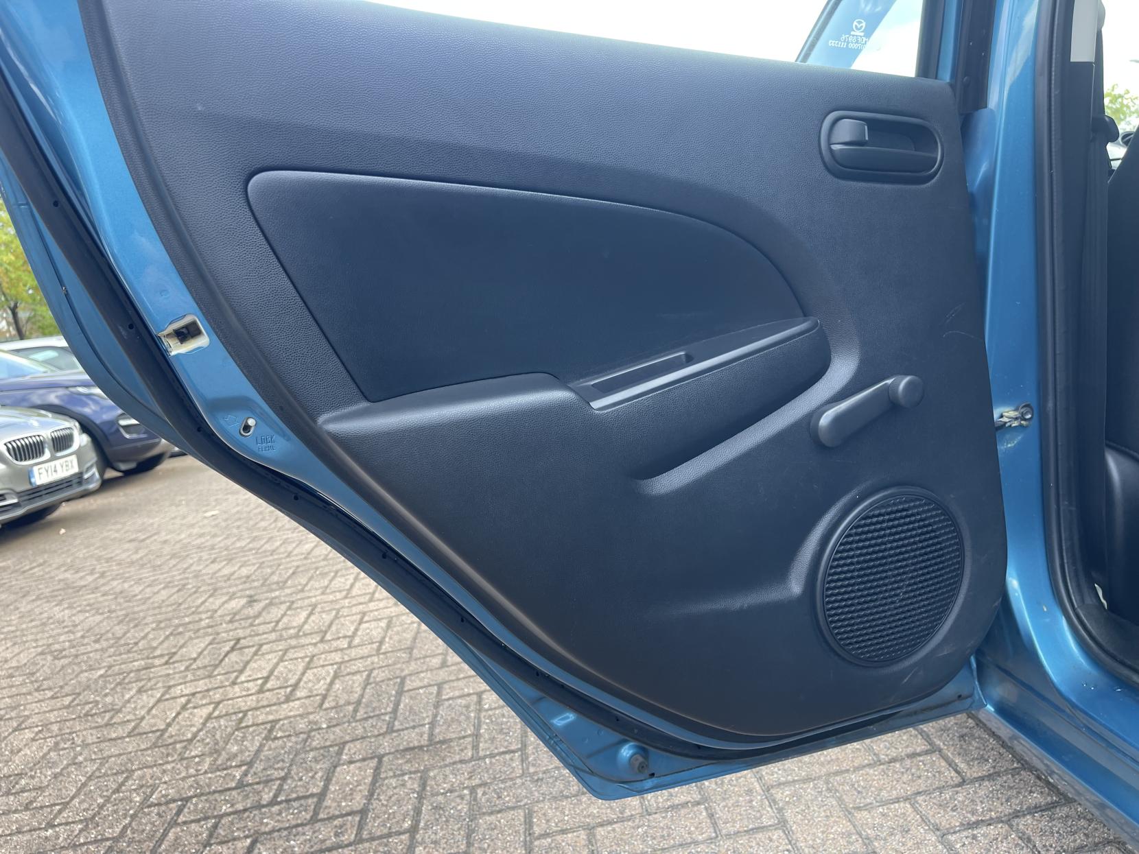 Mazda Mazda2 1.3 TS Hatchback 5dr Petrol Manual Euro 5 (a/c) (75 ps)
