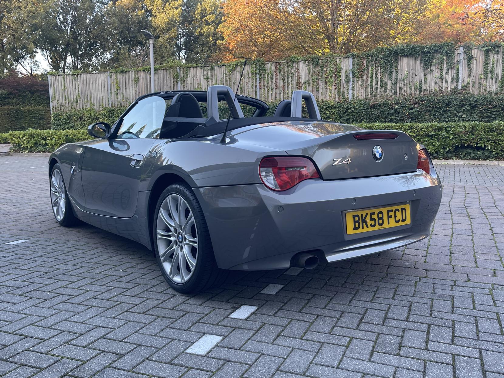 BMW Z4 2.0i Edition Sport Convertible 2dr Petrol Manual Euro 4 (150 ps)