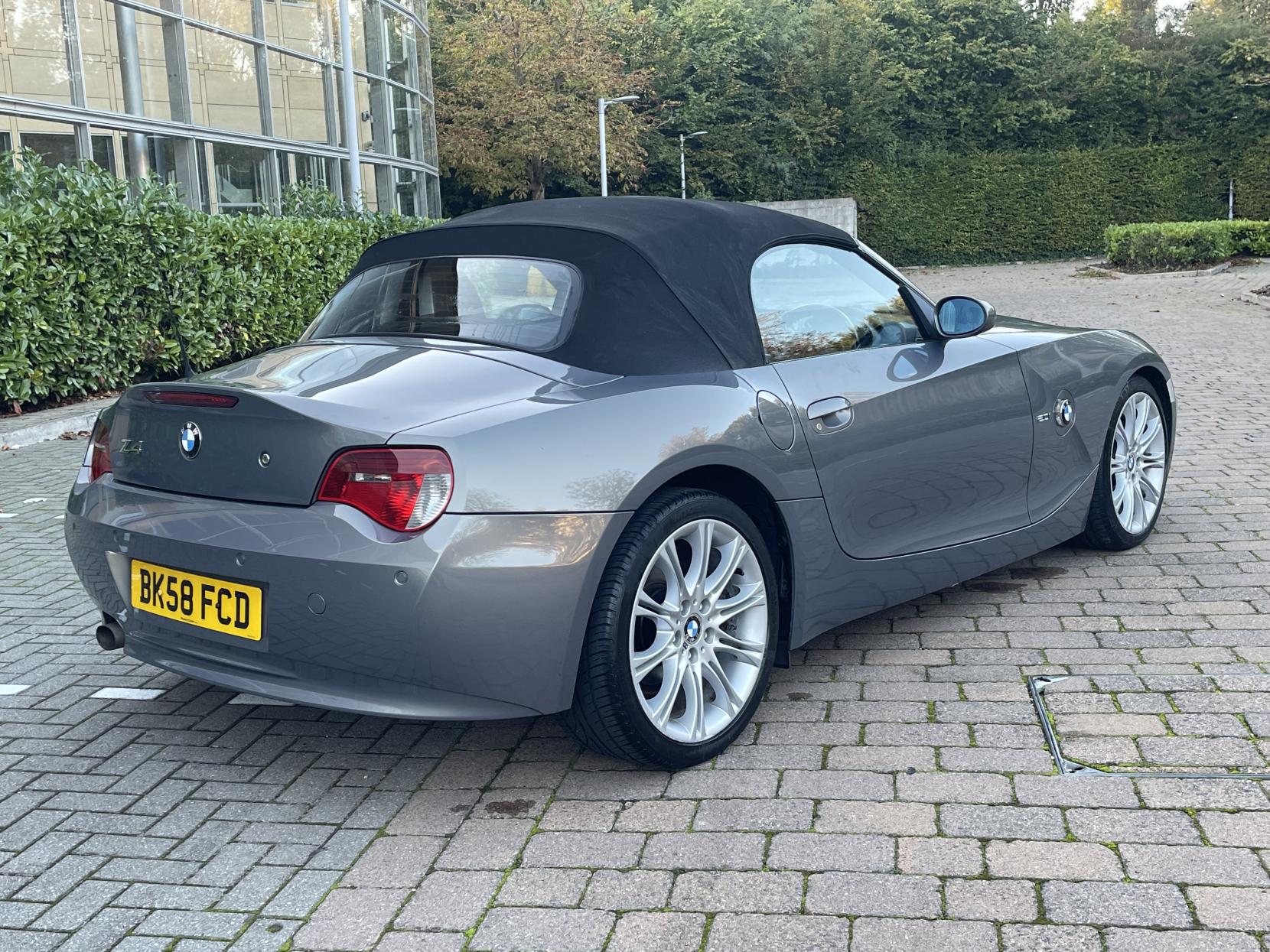 BMW Z4 2.0i Edition Sport Convertible 2dr Petrol Manual Euro 4 (150 ps)