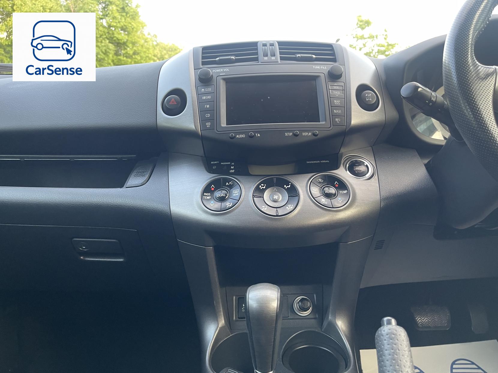Toyota RAV4 2.2 D-CAT SR SUV 5dr Diesel Auto 4WD Euro 5 (150 ps)