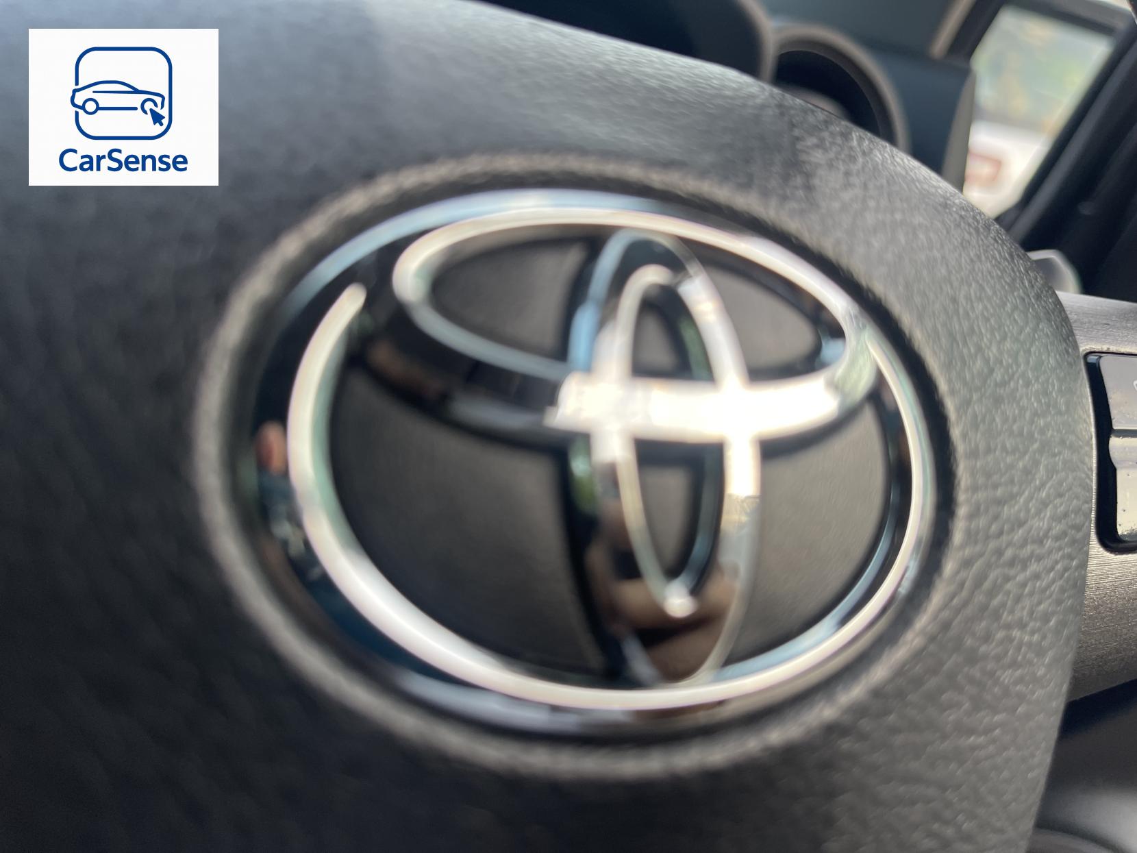 Toyota RAV4 2.2 D-CAT SR SUV 5dr Diesel Auto 4WD Euro 5 (150 ps)