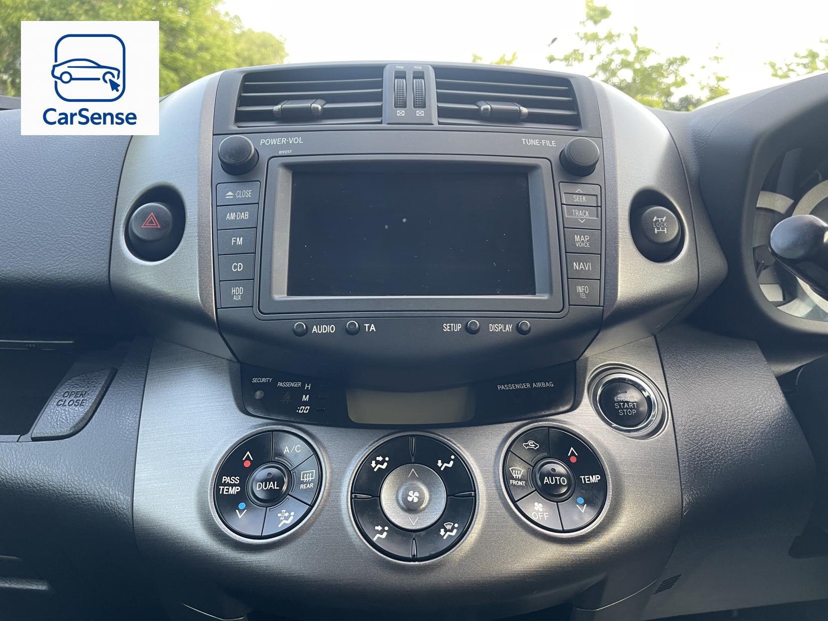 Toyota RAV4 2.2 D-CAT SR SUV 5dr Diesel Auto 4WD Euro 5 (150 ps)