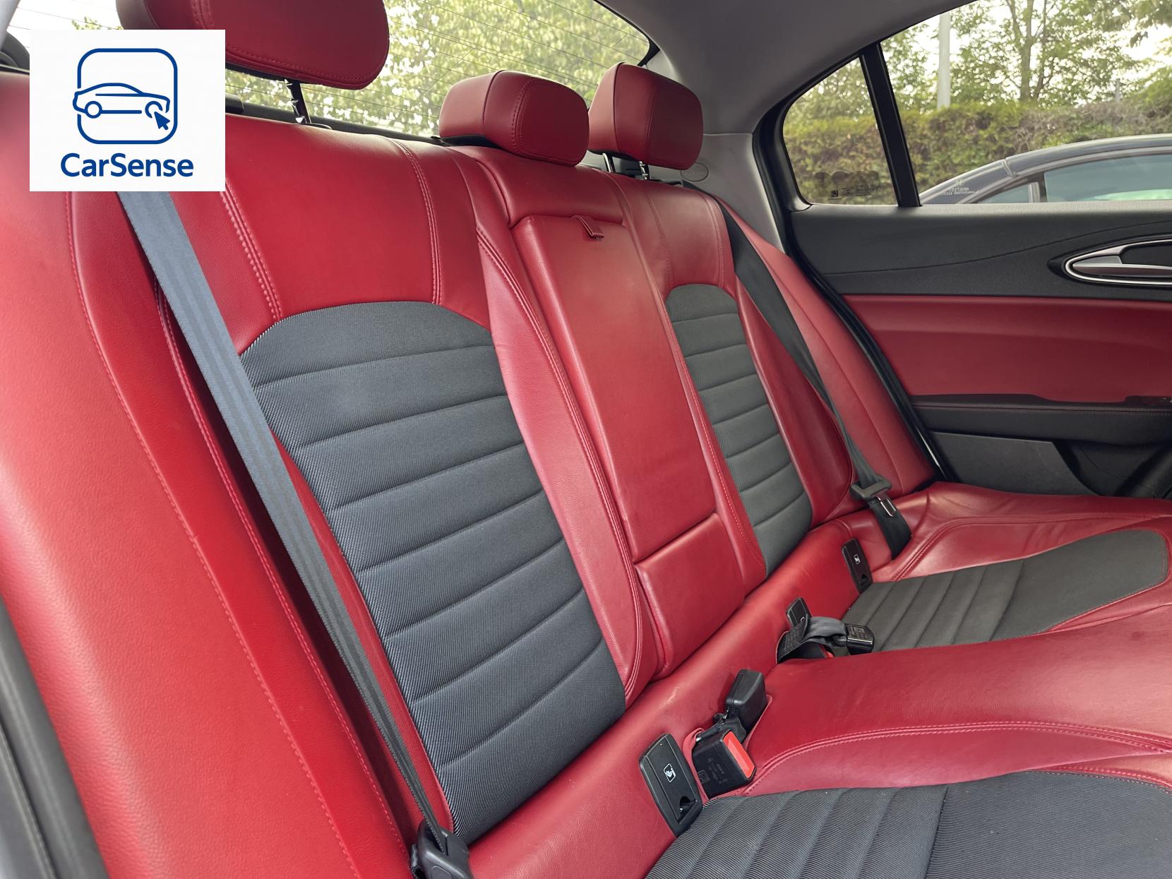 Alfa Romeo Giulia 2.0T Super Saloon 4dr Petrol Auto Euro 6 (s/s) (200 ps)